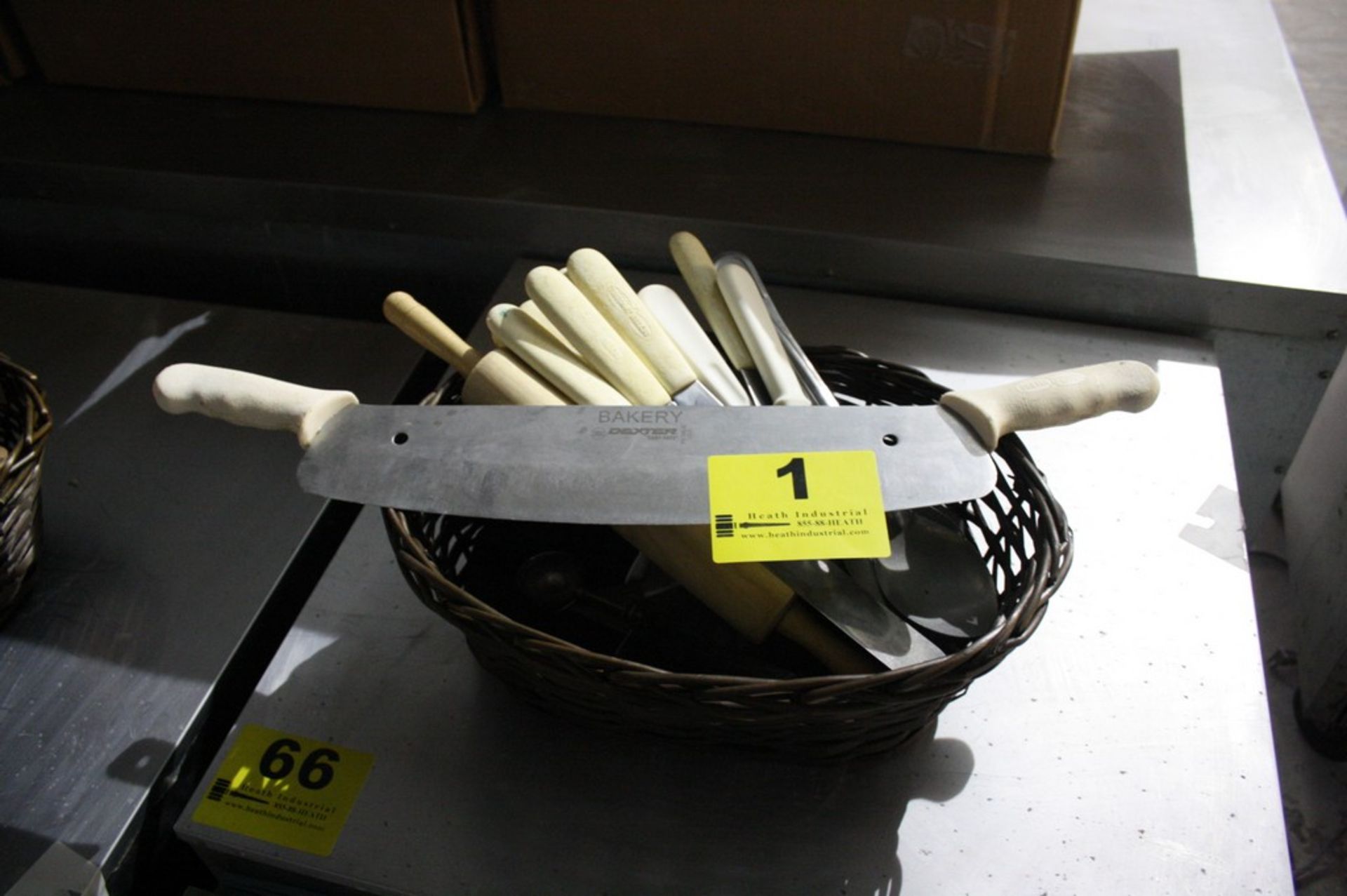 BAKERY UTENSILS IN BASKET