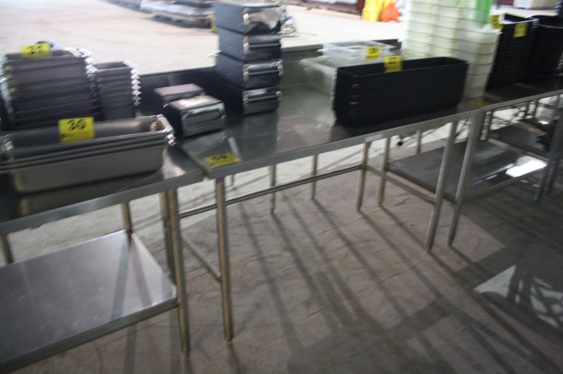 STAINLESS STEEL TABLE 60 X 30 X 36''