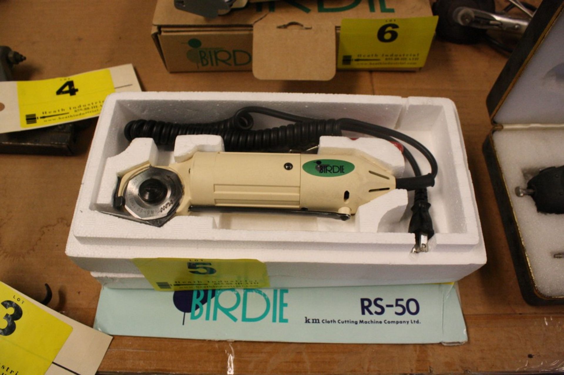 BIRDIE / KM MODEL RS-50 ROTARY FABRIC / CLOTH CUTTER IN BOX