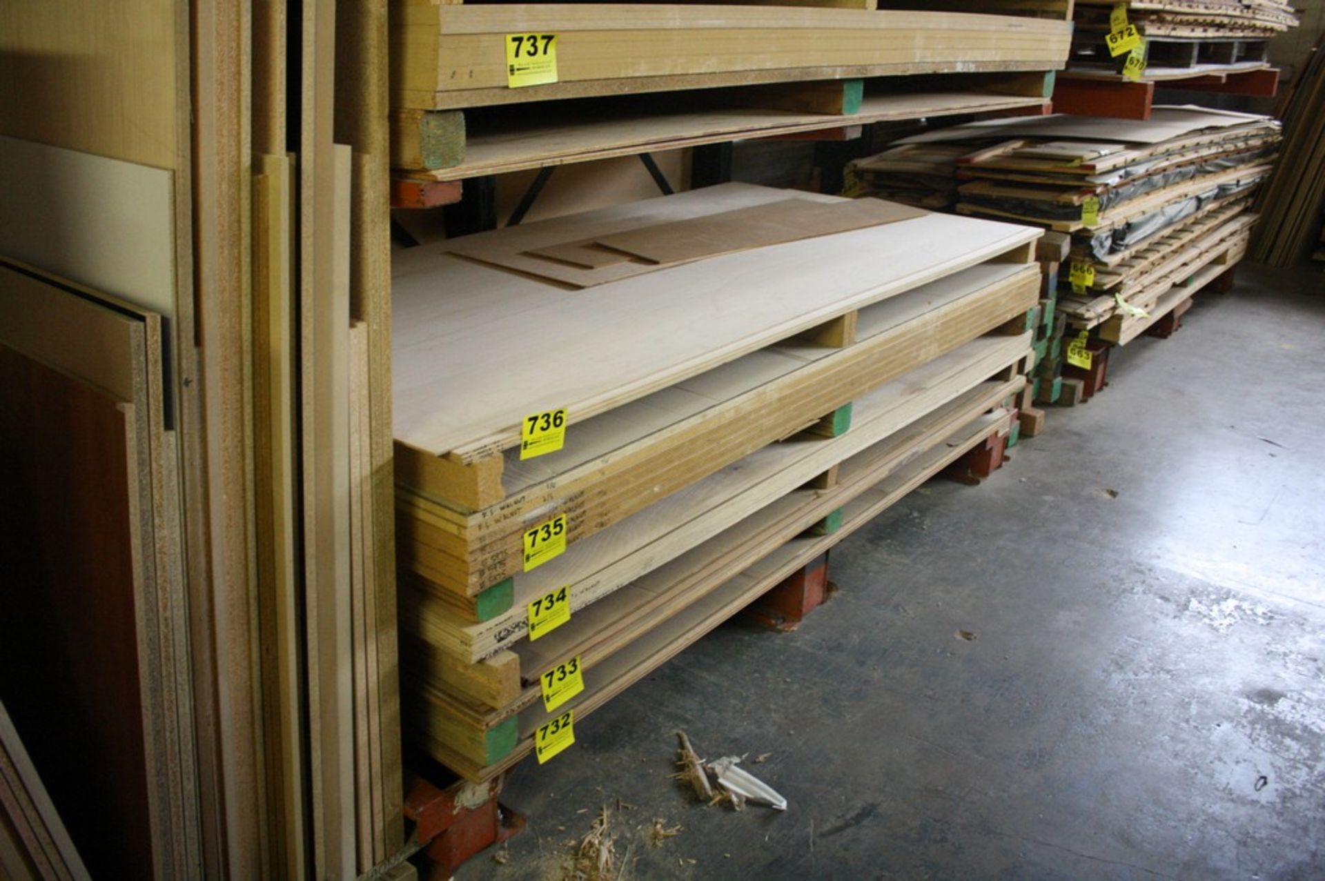 ASSORTED 4' X 8' SHEETS