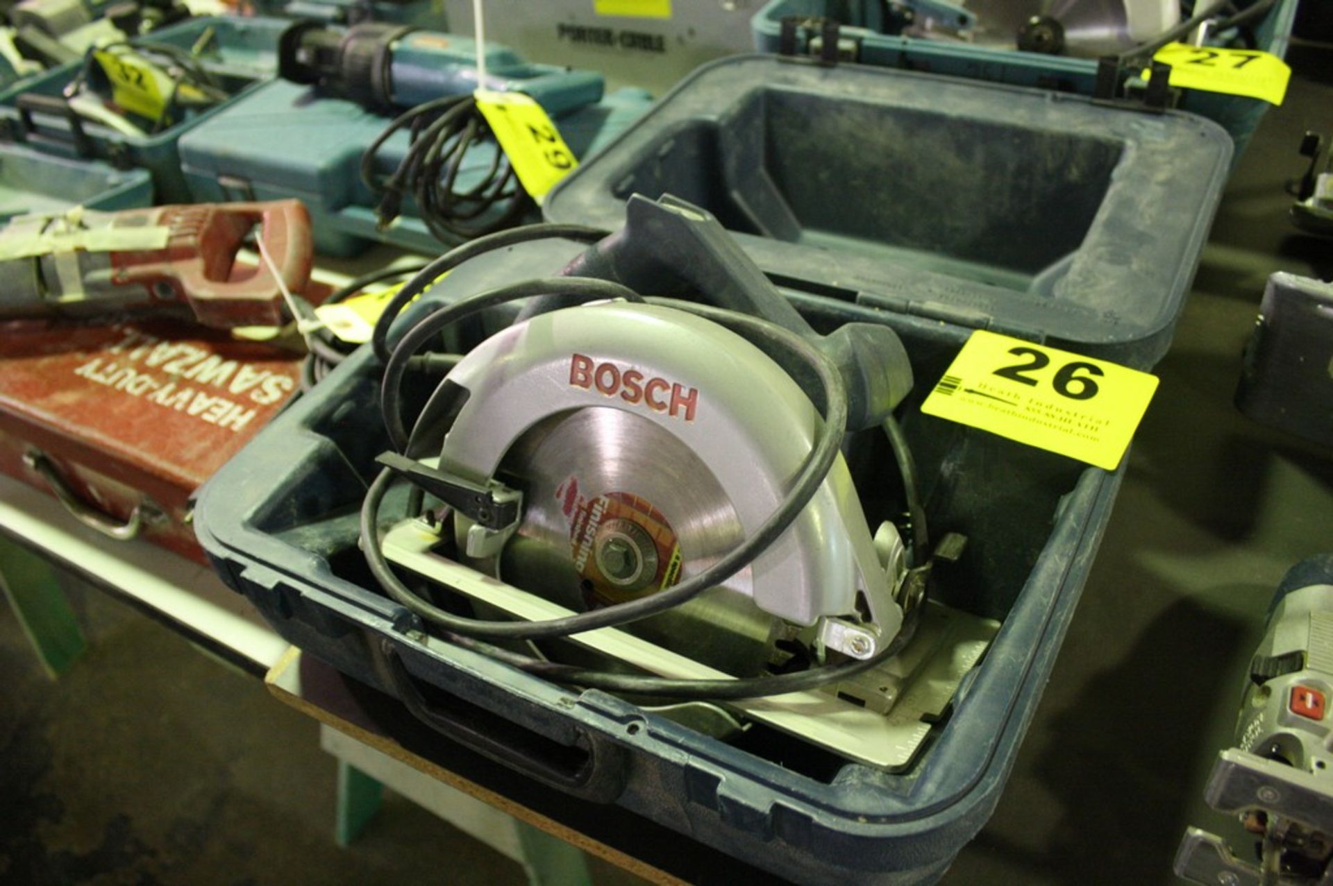 BOSCH MODEL 1658, 7 1/4'' CIRCULAR SAW