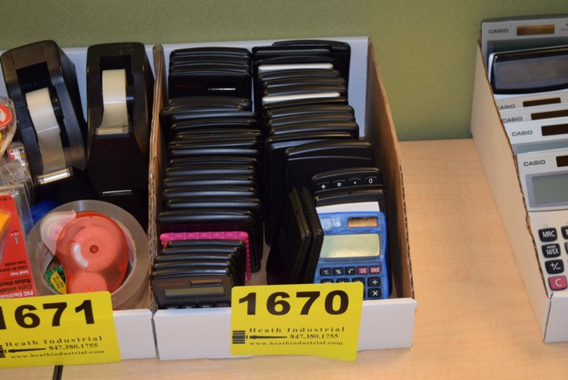 LOT: ASSORTED MISC. CALCULATORS IN BOX