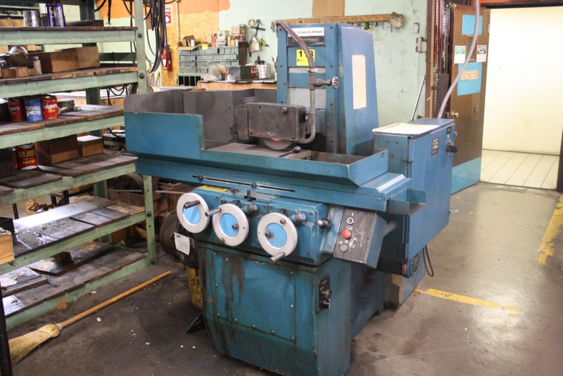 BROWN & SHARPE 8”X18: MODEL 818 MICROMASTER HYDRAULIC SURFACE GRINDER, S/N 523-8186-7740, WITH