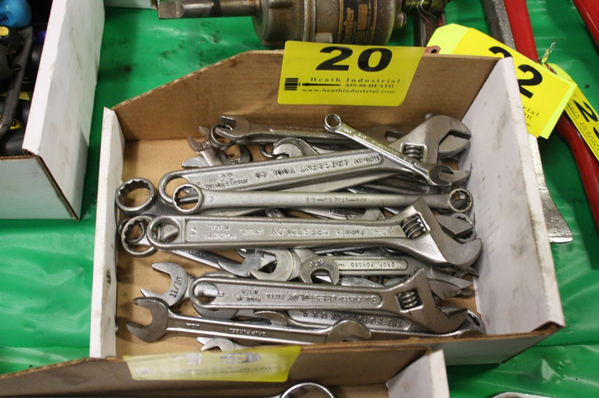 OPEN END & BOX WRENCHES IN BOX