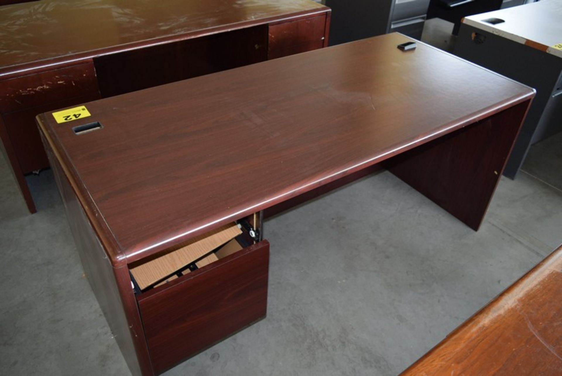 66" X 30" WOOD SINGLE PEDESTAL DESK - Image 2 of 2