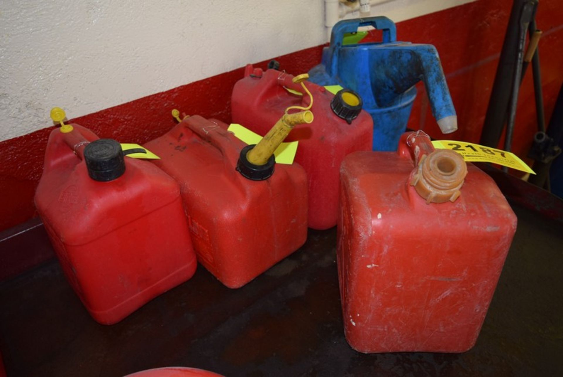 (5) ASSORTED PLASTIC FUEL CANS