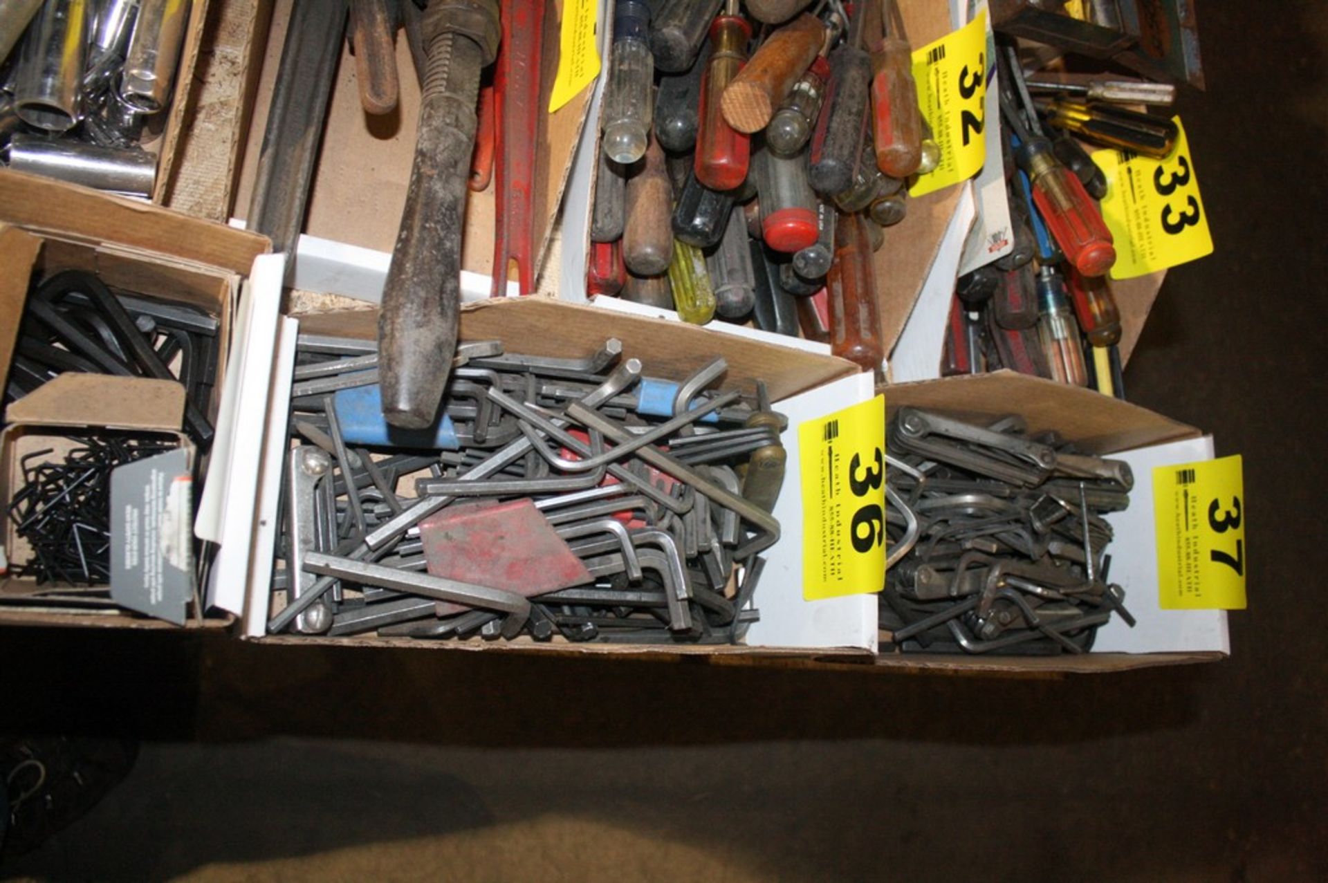 ASSORTED ALLEN WRENCHES