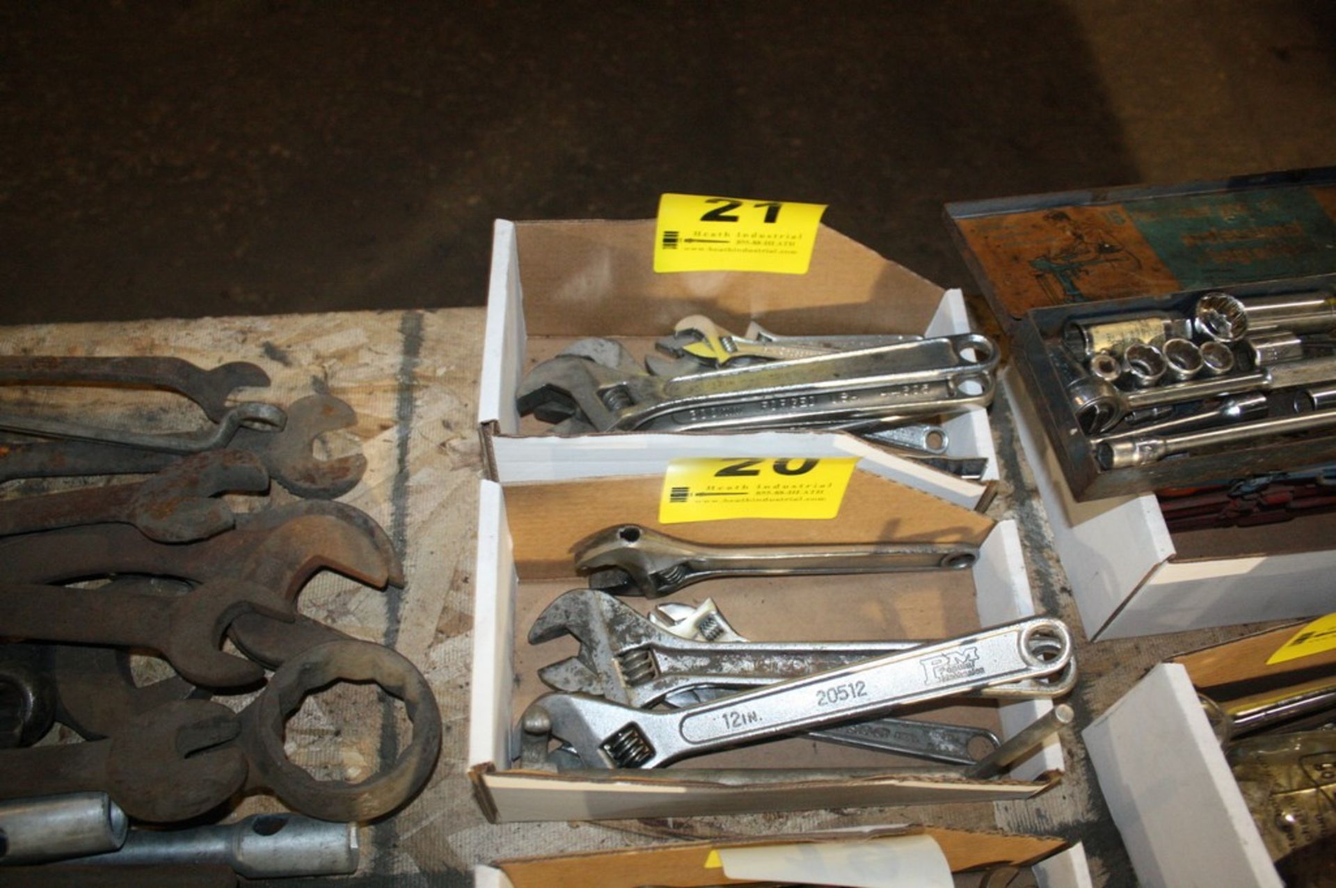 ASSORTED ADJUSTABLE WRENCHES