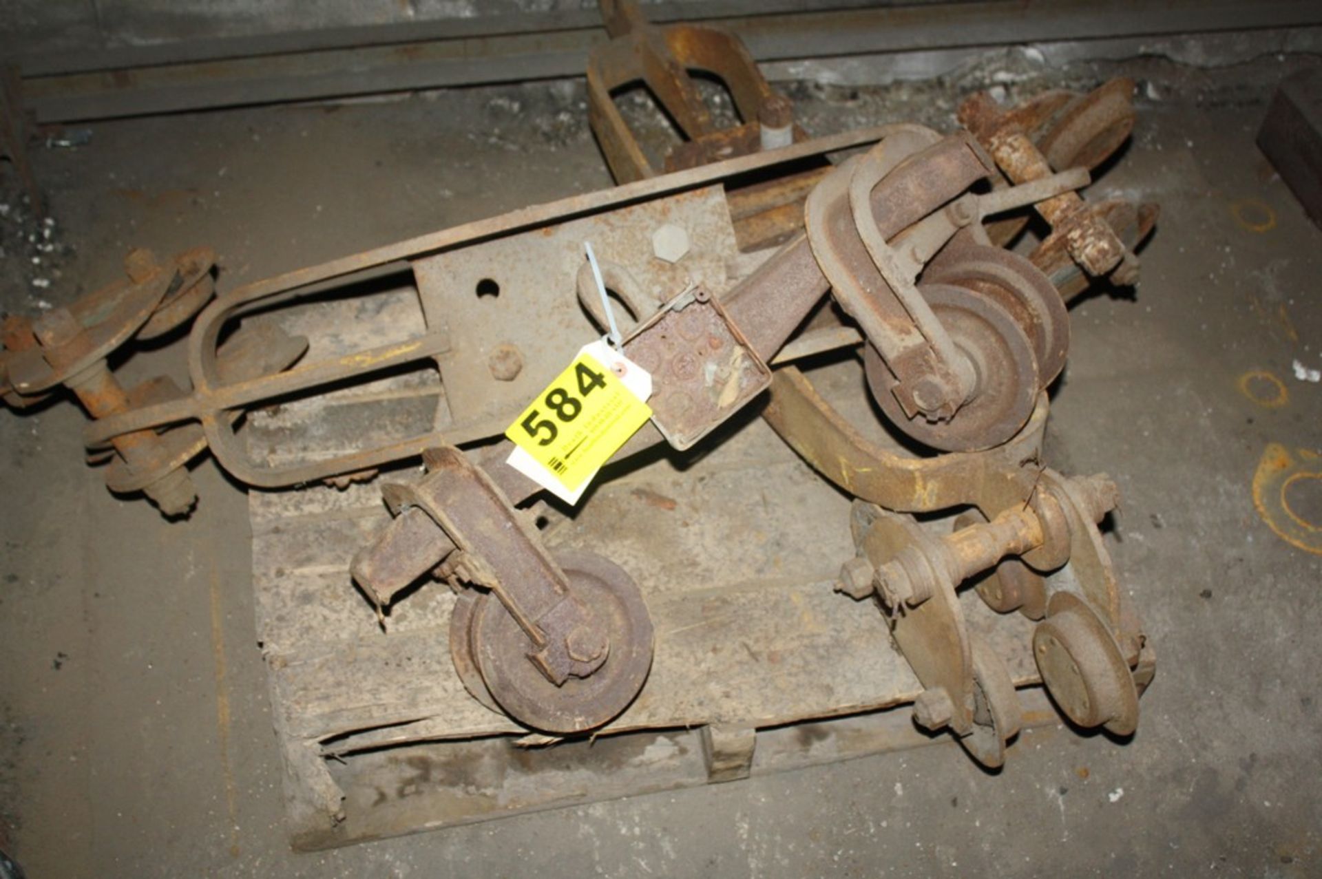 ASSORTED HOIST TROLLEYS