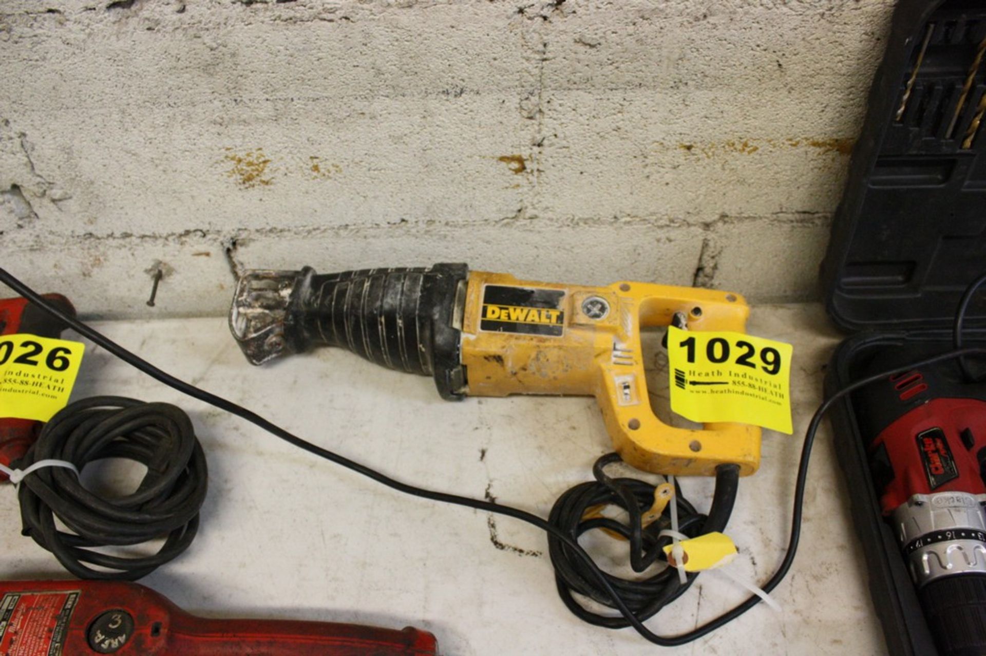 DEWALT MODEL DW304 VS RECIPROCATING SAW