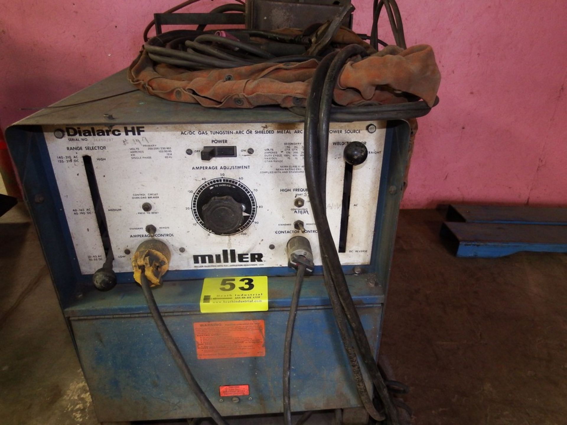 MILLER MODEL DIALARC HF 250 AMP AC/DC GAS TUNGSTEN ARC POWER SOURCE WITH FOOT PEDAL CONTROL - Image 2 of 3
