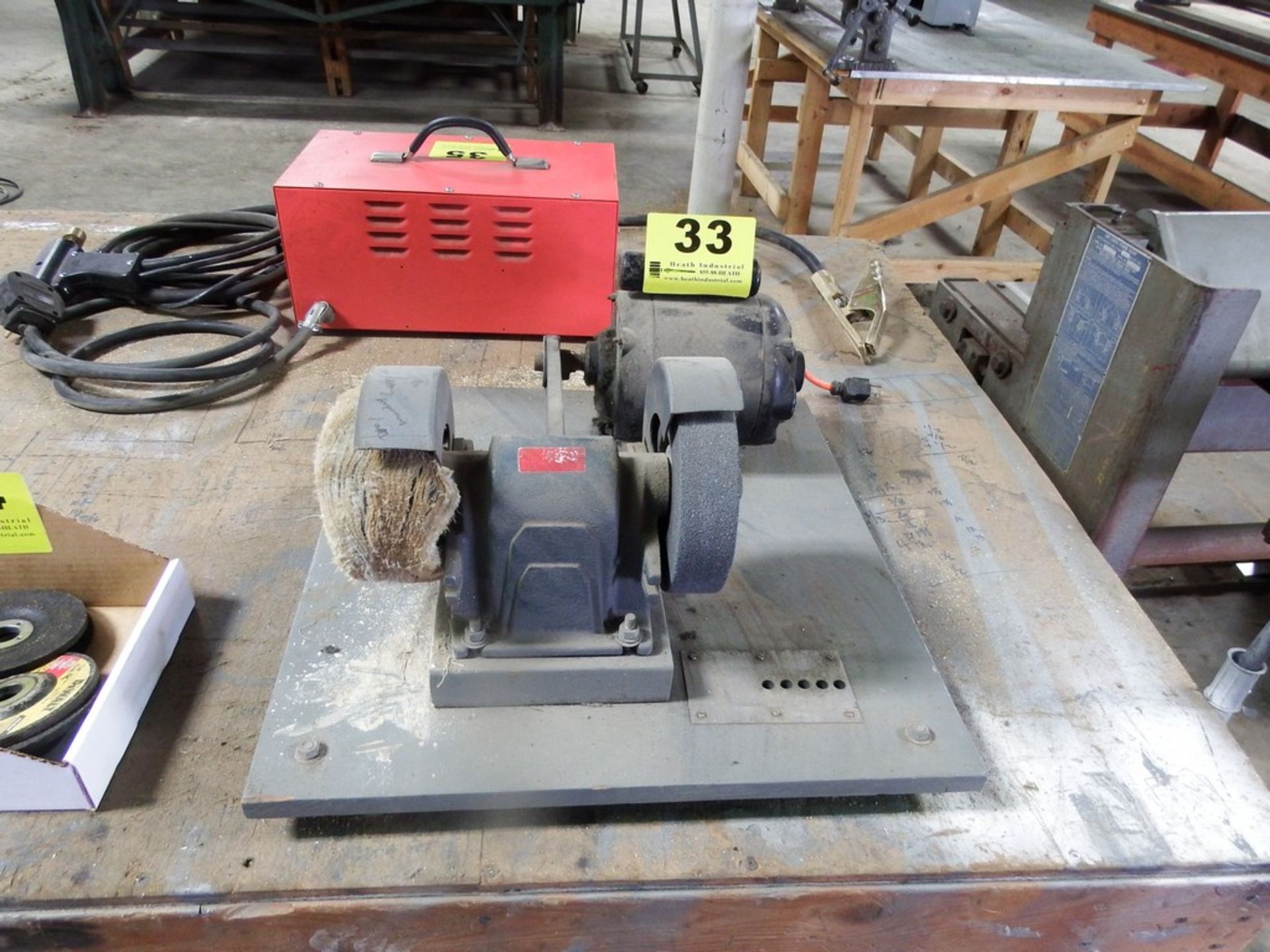 BENCH TOP GRINDING / BUFFING MACHINE