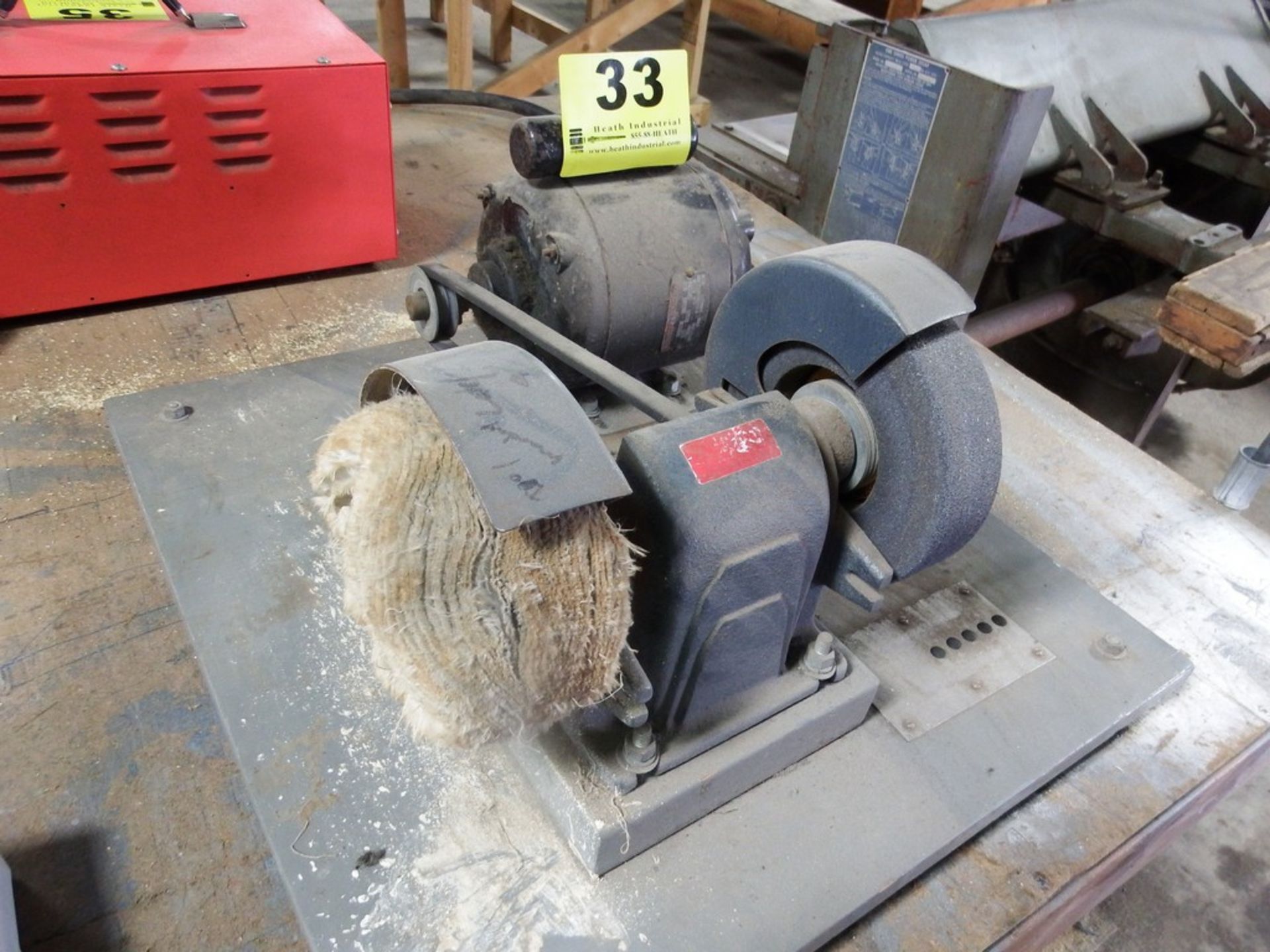 BENCH TOP GRINDING / BUFFING MACHINE - Image 2 of 2