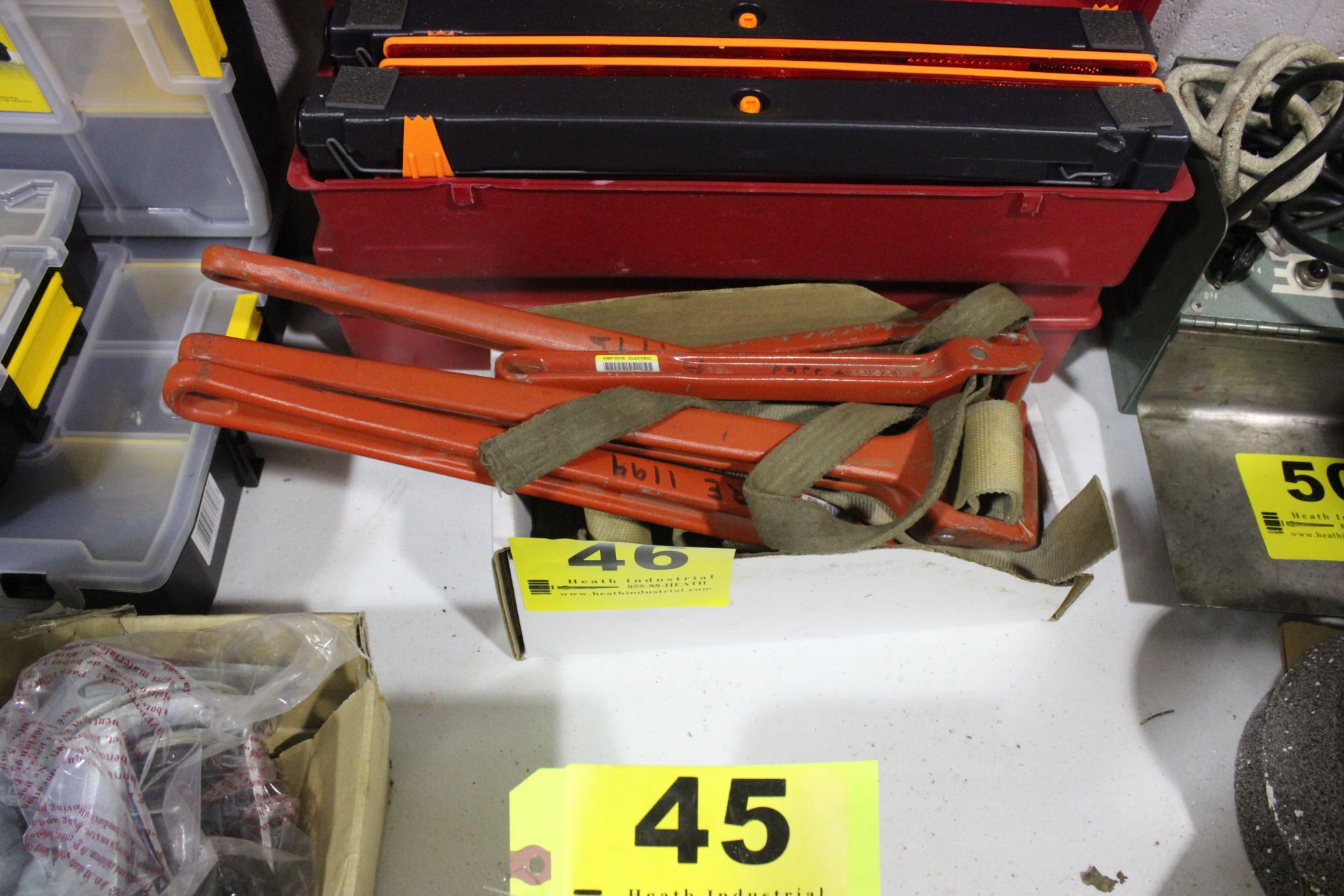LOT-STRAP WRENCHES