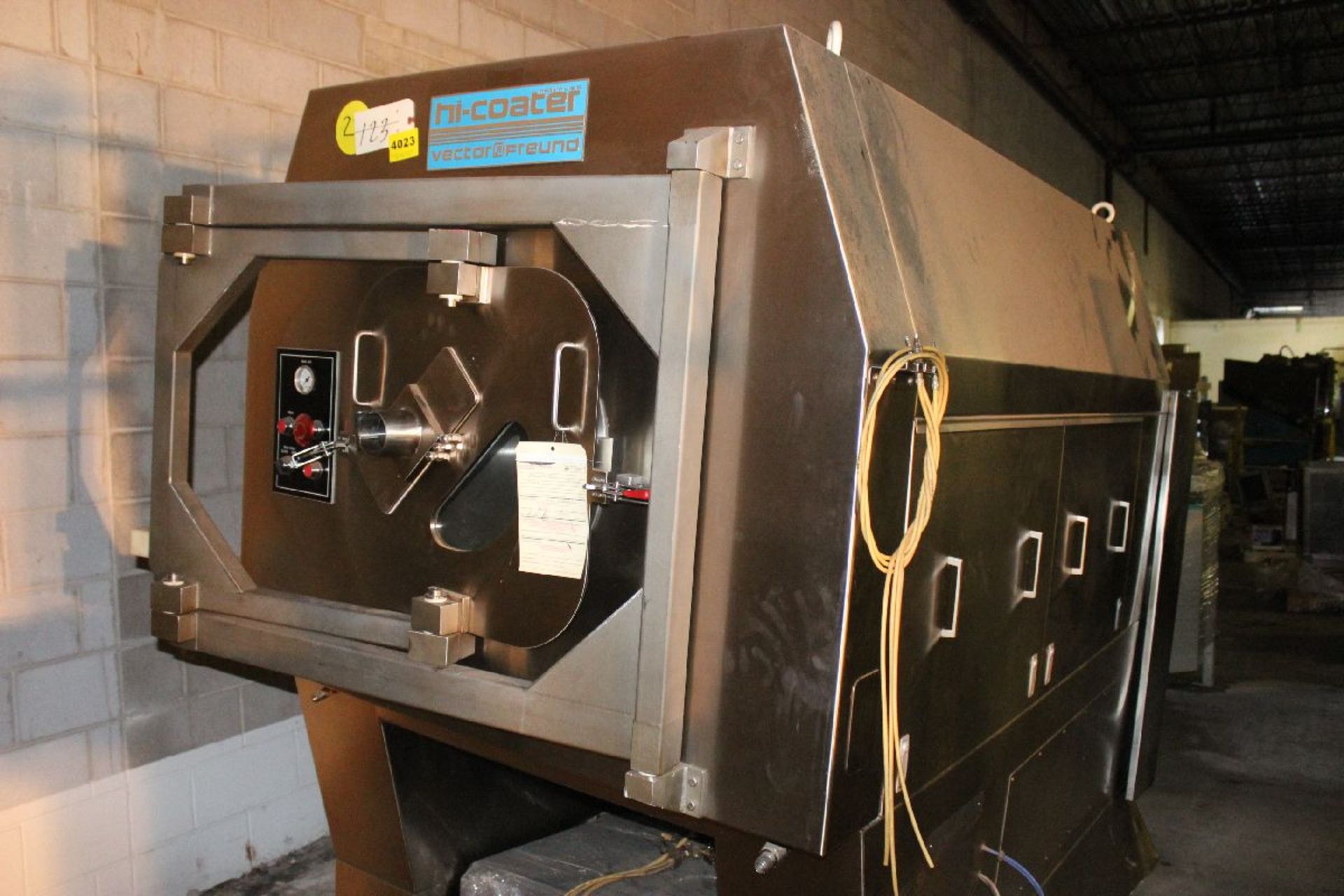 VECTOR FEUND HI-COATER, MODEL HC-100I WITH 48" PAN AND SPRAY WAND, S/N 310-44178 Loading Fee: $200