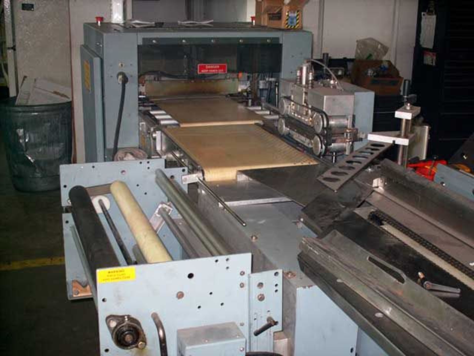 SHANKLIN MODEL HS-3 SIDE SEAM SHRINK WRAPPER WITH FLIGHTED INFEED, S/N H9632 Loading Fee: $200 Note: