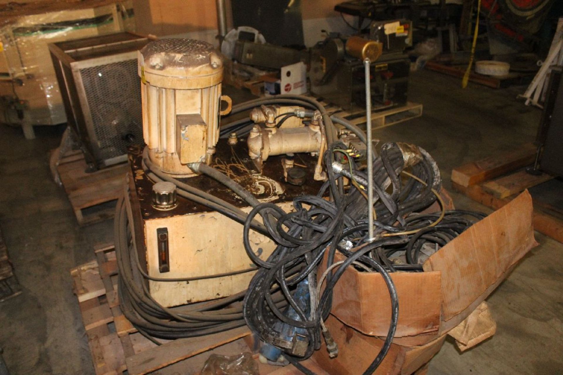 HYDRAULIC POWER PACK-10HP Loading Fee: $25 - Image 2 of 2