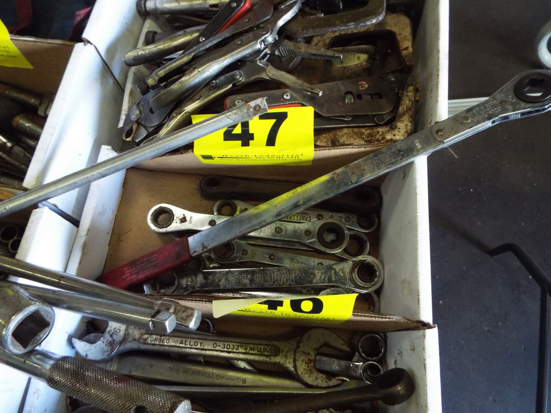 ASSORTED RATCHET BOX WRENCHES