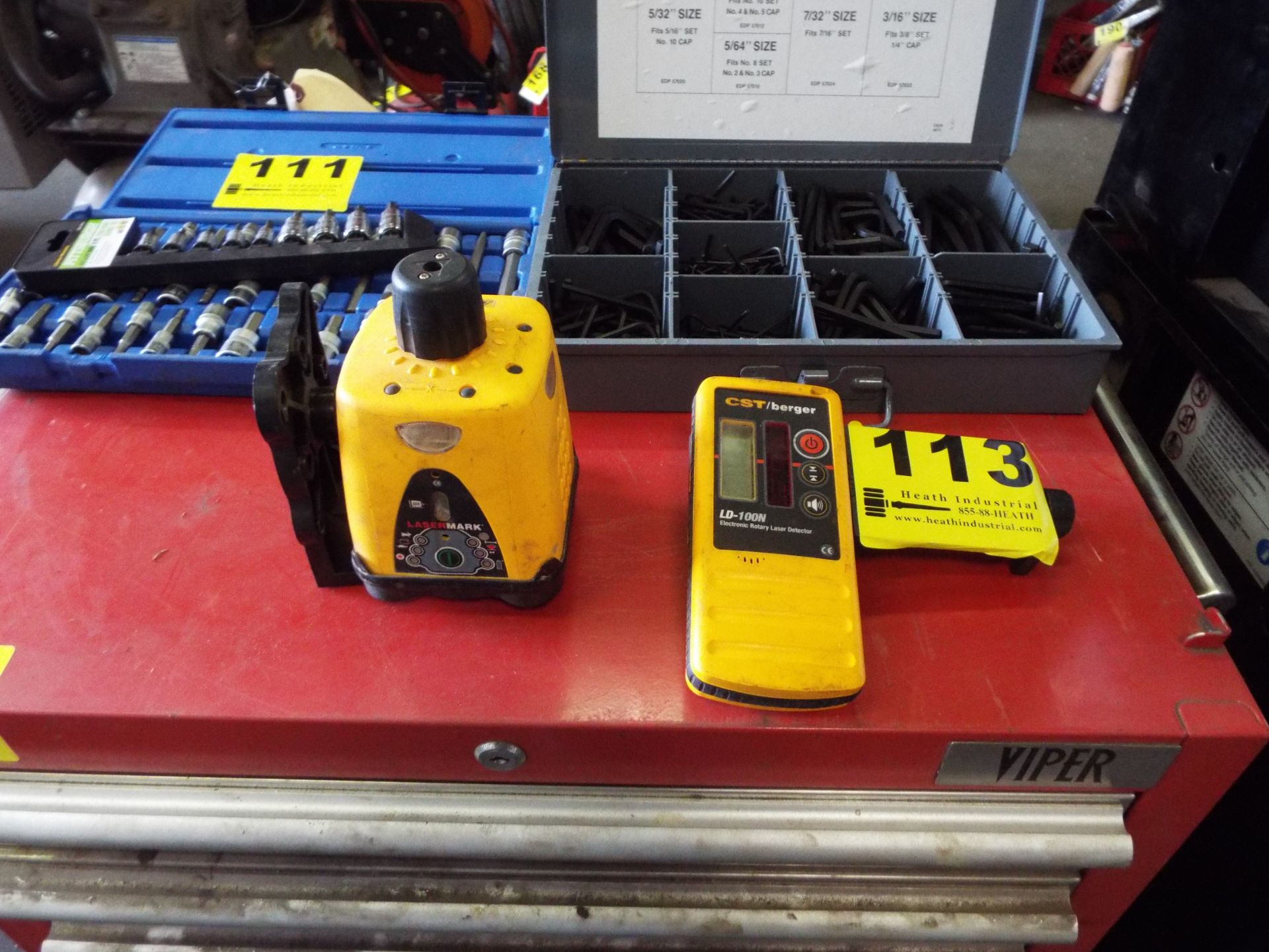 CST/BERGER MODEL LD100N ELECTRIC ROTARY LASER DETECTOR AND MODEL LM30