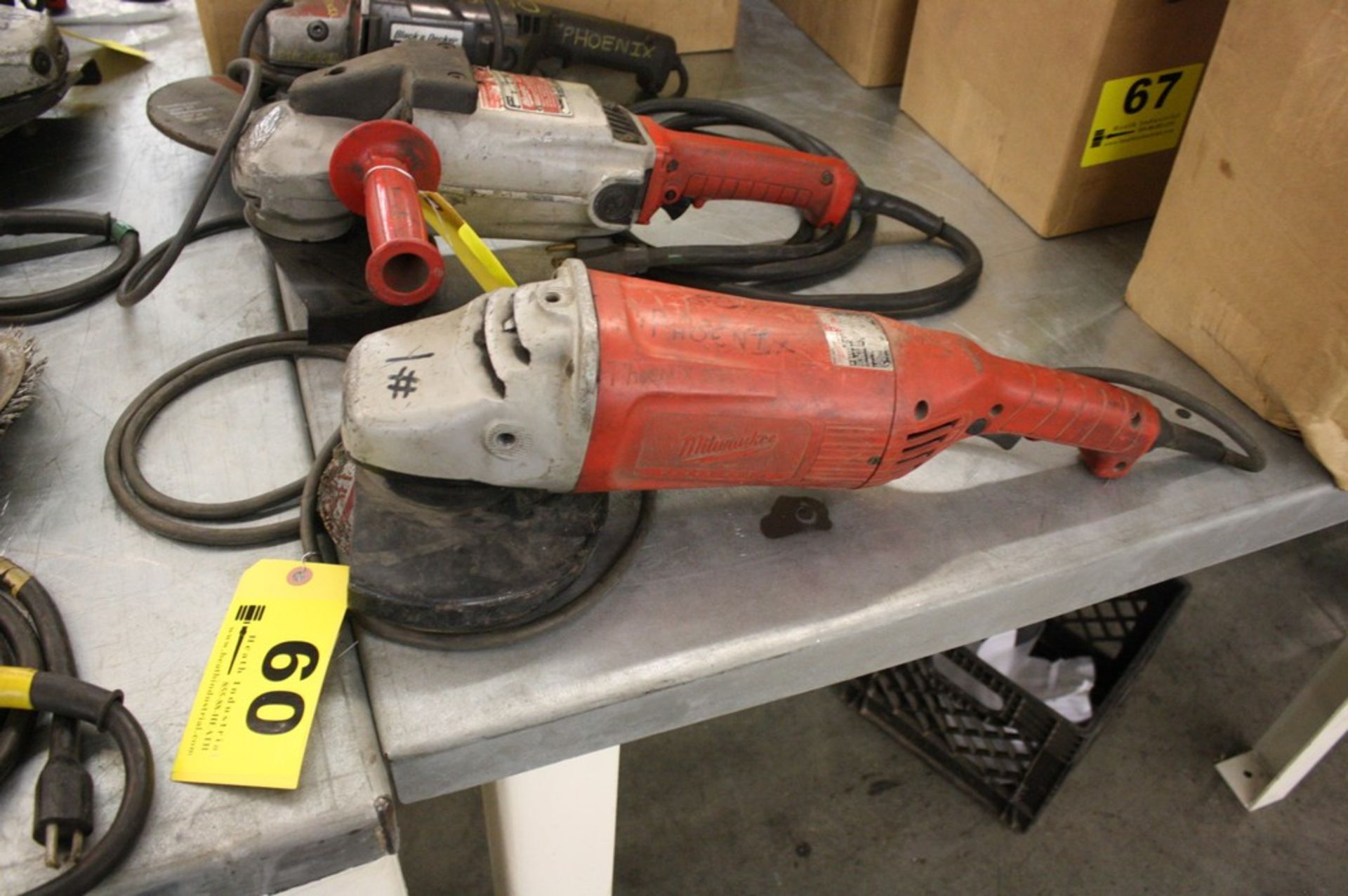 MILWAUKEE MODEL 6068-20 HEAVY DUTY 7/9" RIGHT ANGLE GRINDER