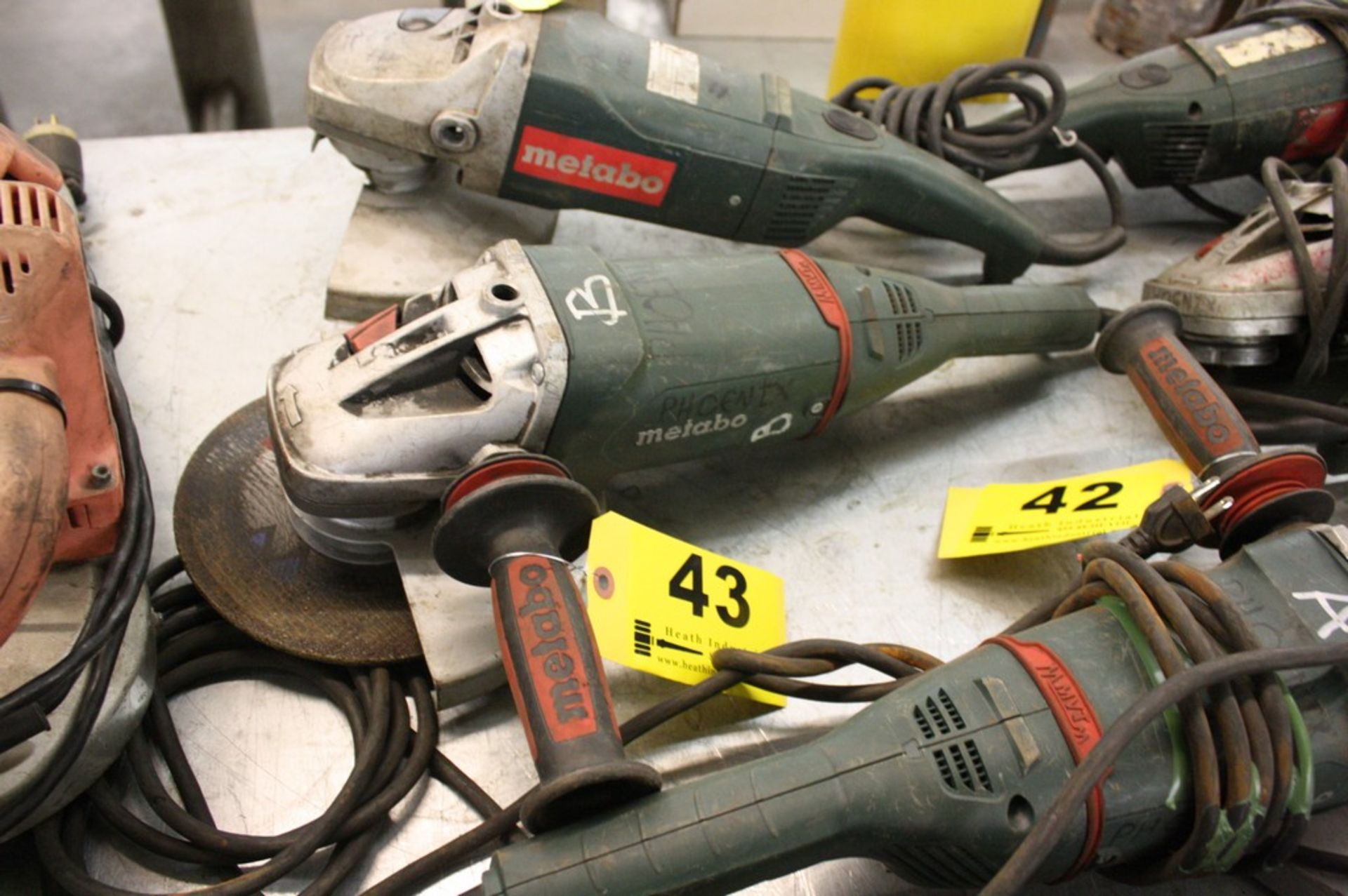 METABO MODEL W-24-230 9" RIGHT ANGLE GRINDER