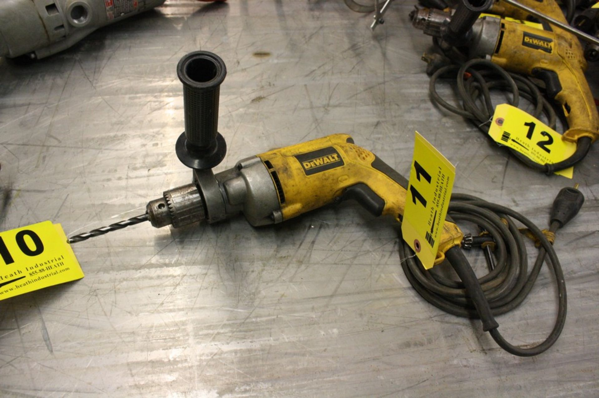 DEWALT MODEL DW235G, 1/2" VARIABLE SPEED DRILL, TYPE 3