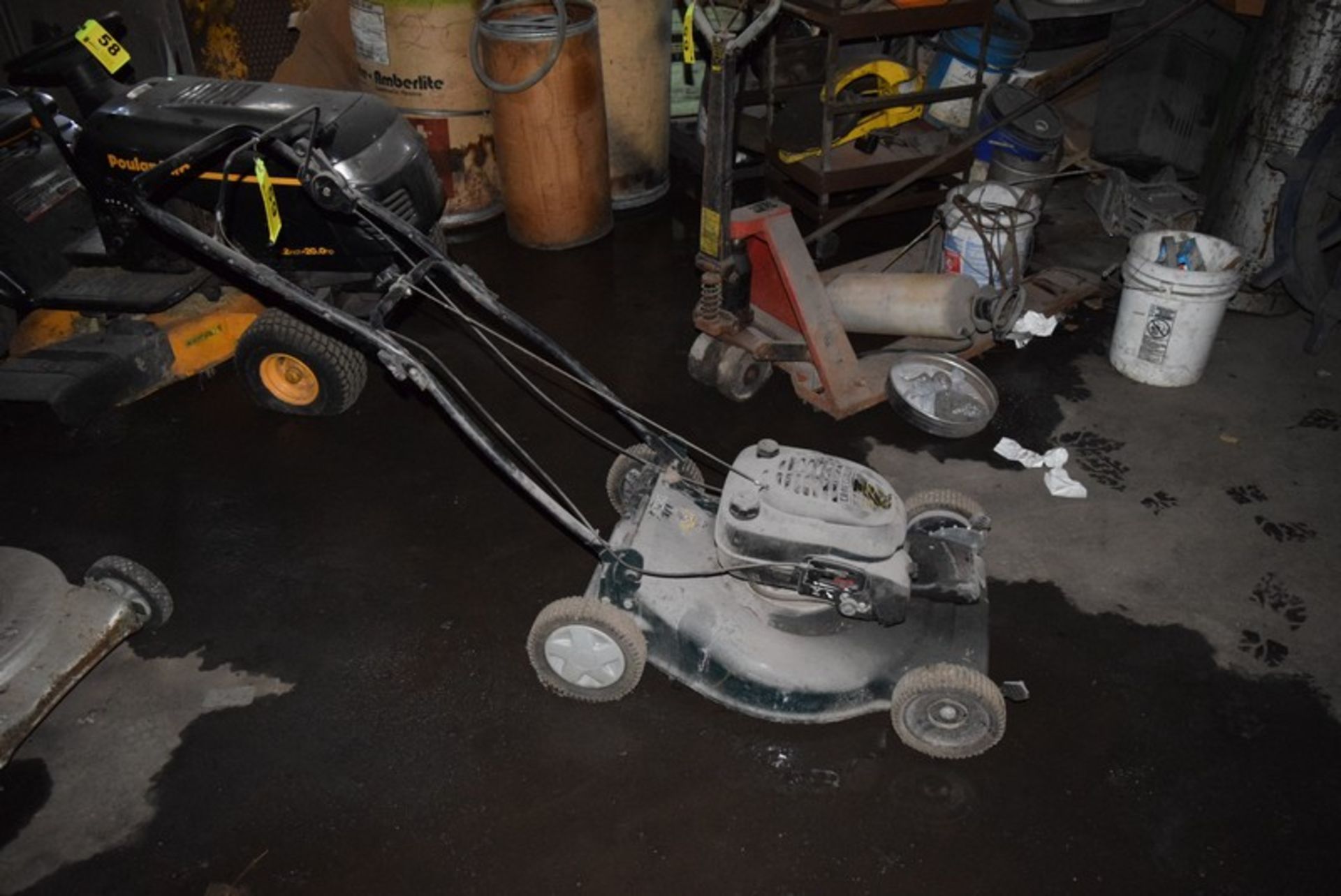 CRAFTSMAN 6.5 H.P. 22" GAS POWERED REAR BAG WALK BEHIND MOWER - Image 2 of 2