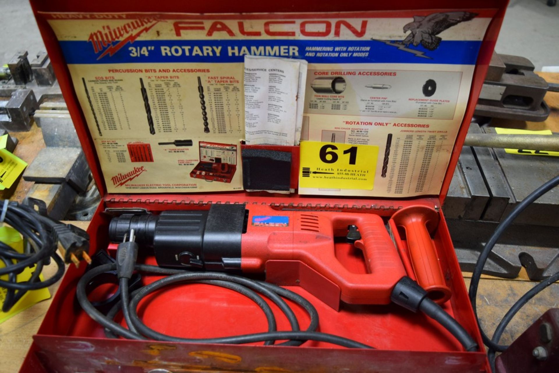 MILWAUKEE CAT. NO. 5368-1 FALCON HEAVY DUTY 3/4'' ROTARY HAMMER