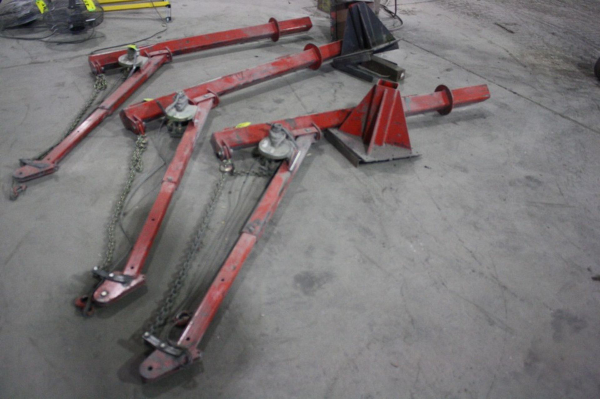 THERM MFG. - JIB BOOM - 1000LBS - WITH FRAME AND MTG. BRACKETS