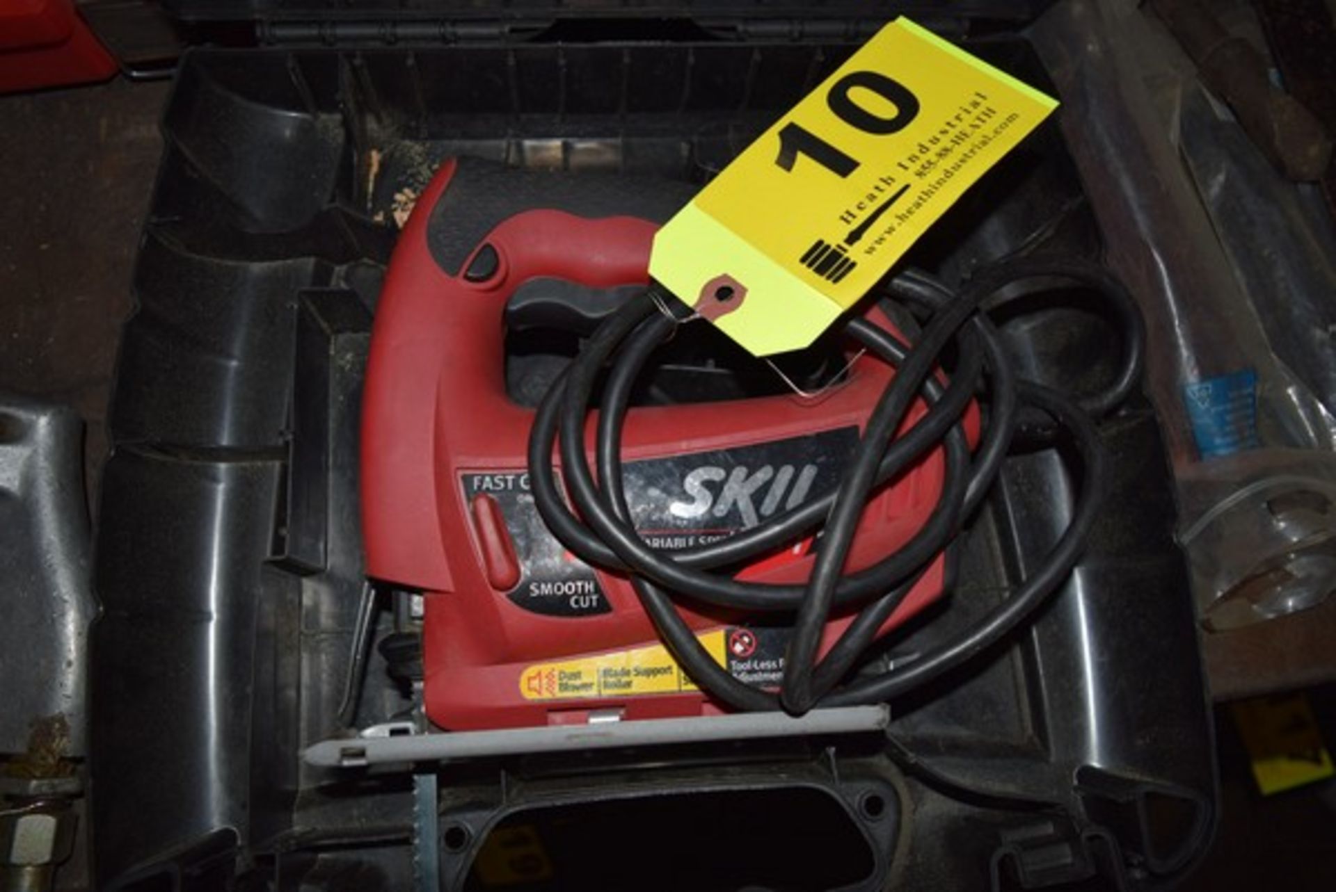 SKIL MODEL 4380, 3/8'' VARIABLE SPEED JIGSAW