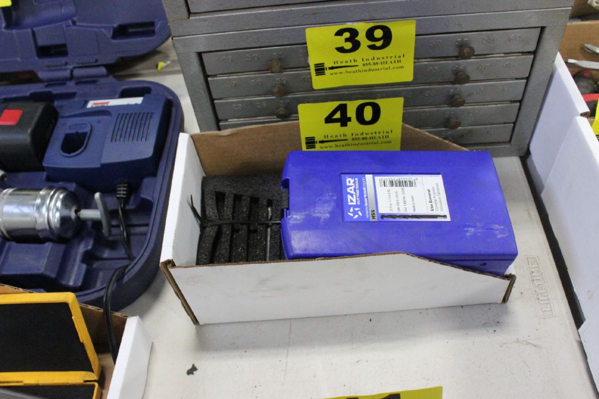 DRILL INDEX SET AND ASSORTED DRILL BITS IN BOX