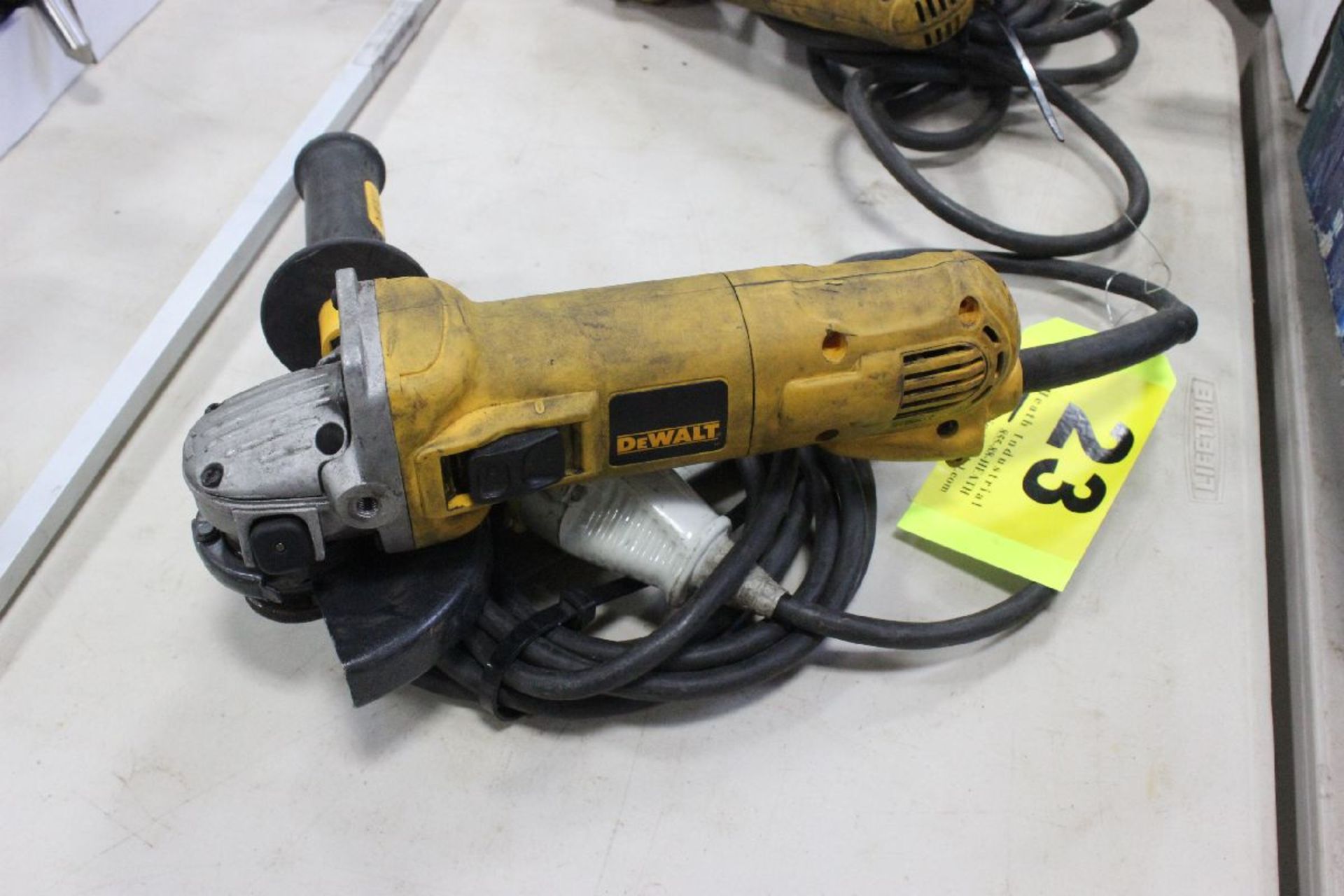 DEWALT MODEL D28113-LX 4-1/2" ELECTRIC RIGHT ANGLE GRINDER