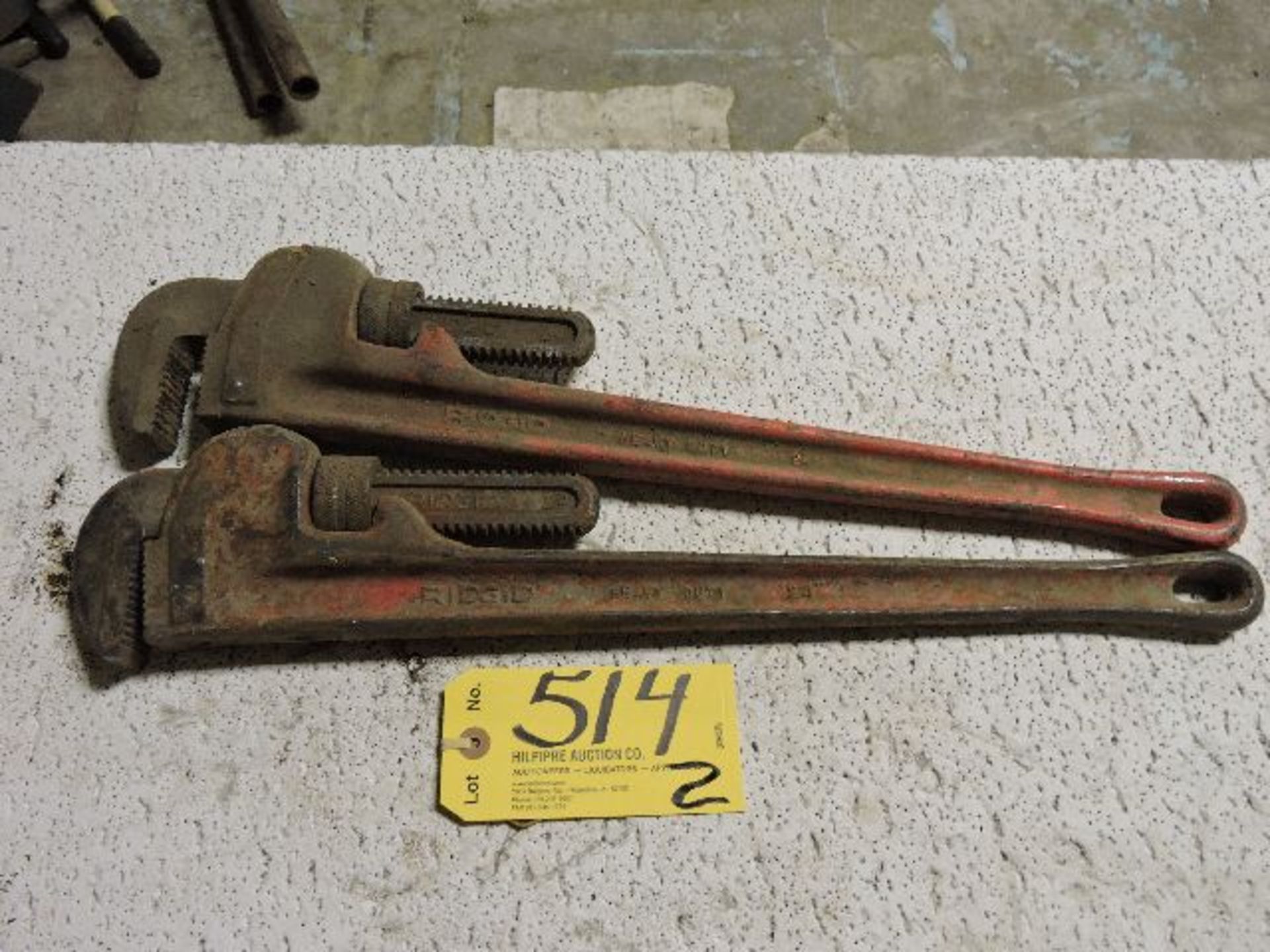 Pipe wrenches, 24".