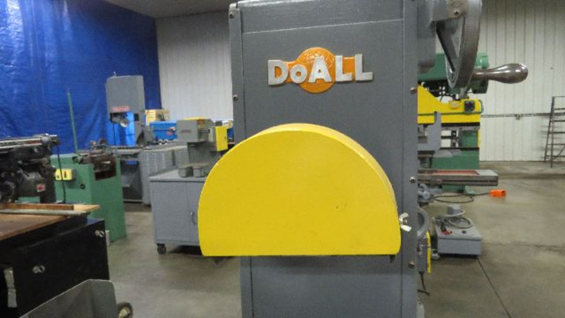 Do All Super Precision surface grinder, model DH-12, sn 138-672559, 1 hp 3/60/208/ 220/440 volot
