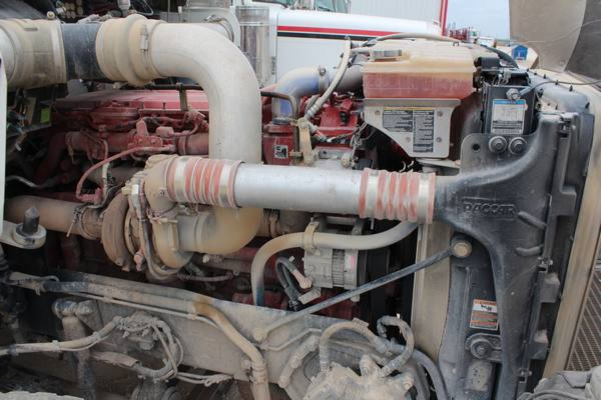 Kenworth Model T800  Tri-Axle Winch Semi Tractor ; VIN: 1XKDP4TX7EJ389822  (2014); Day Cab, - Image 11 of 20