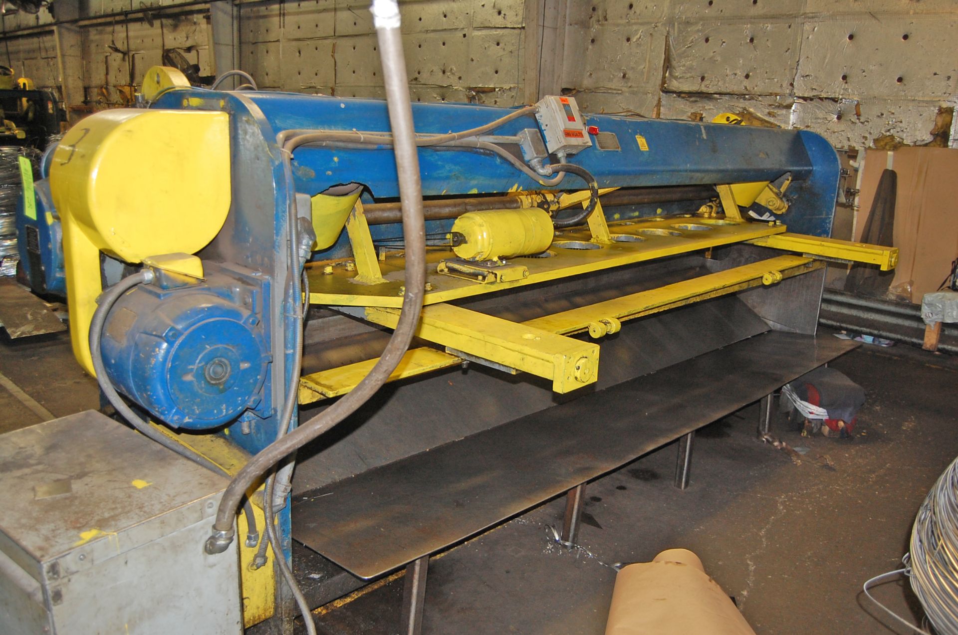 Cincinnati Model 1012 12' x 10-gauge Mechanical Squaring Shear - Image 2 of 2