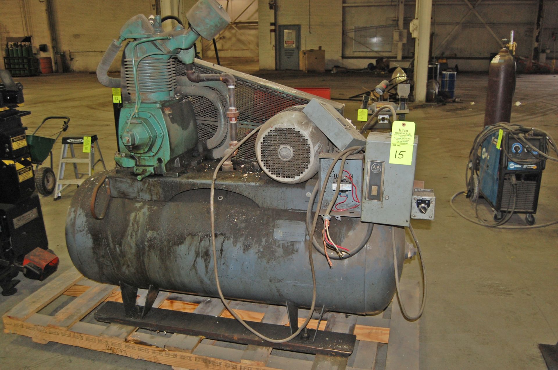 15 hp Horizontal Tank Mounted Air Compressor