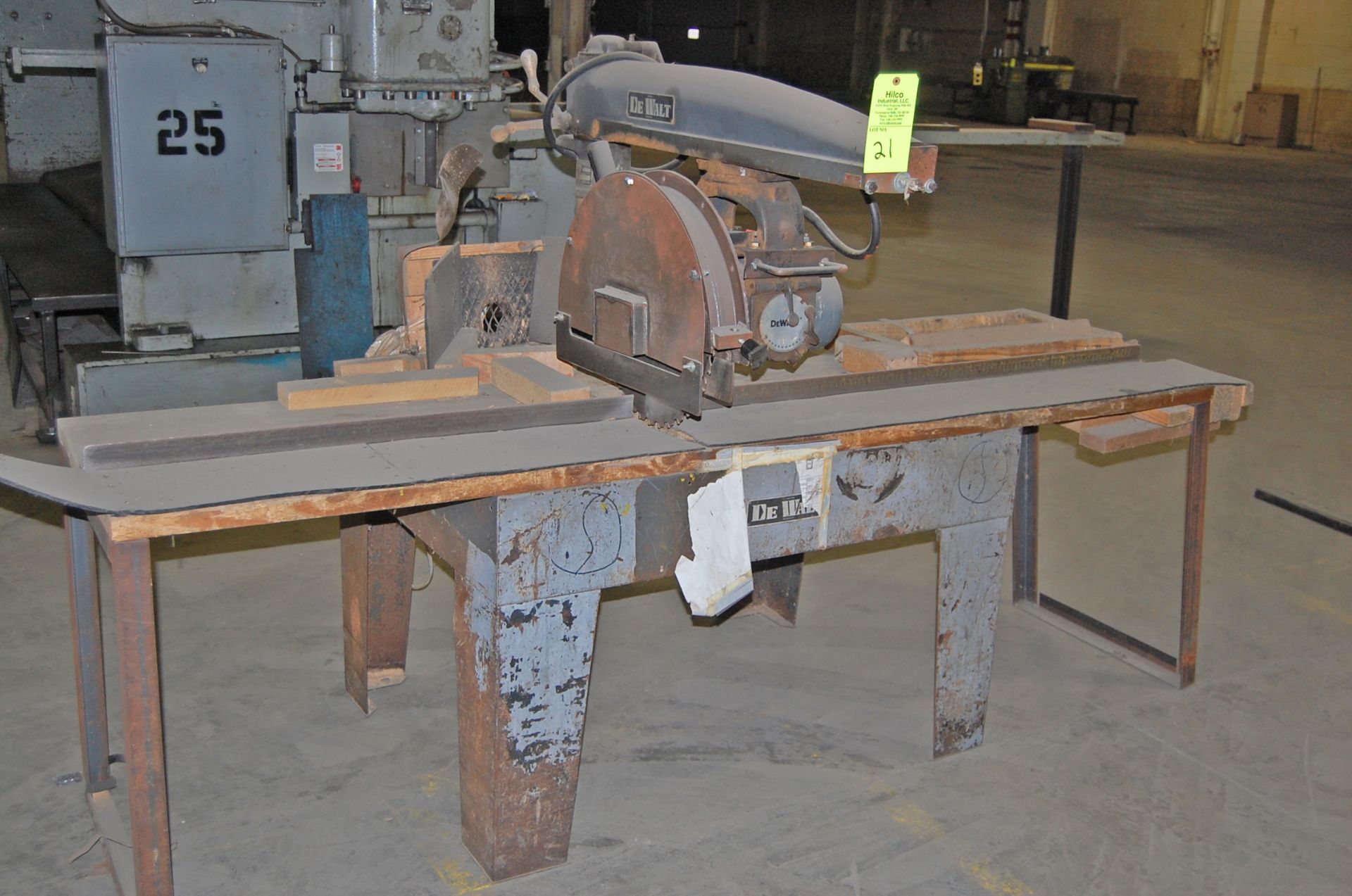 DeWalt Radial Arm Saw