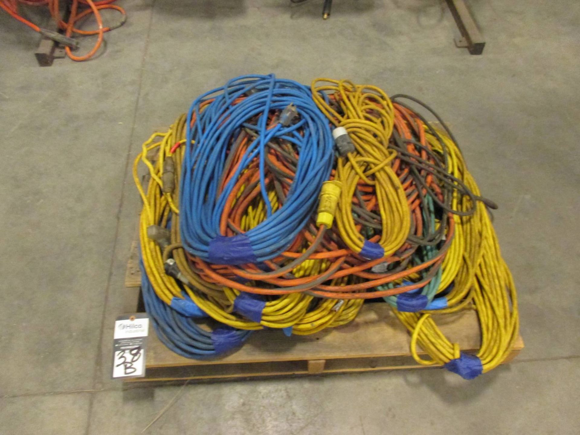 Lot of Electrical Extention Cords