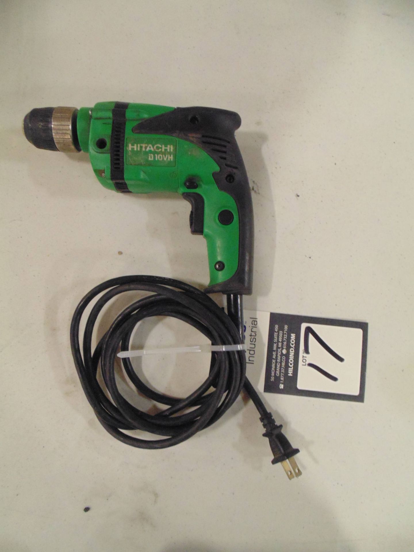 Hitachi Model D10VH 3/8" Revisable Variable Speed Drill