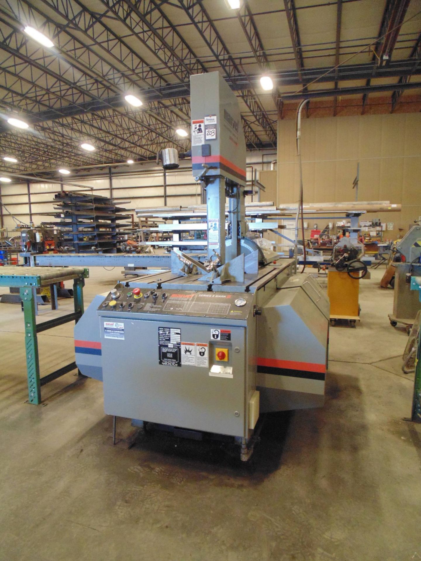 Marvel Model 8-Mark-lll 18" x 22" Vertical Band Saw