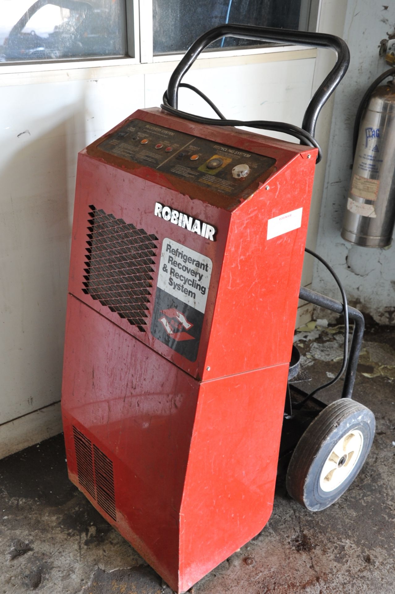 Robinair Model 17500B 115V, Refrigerant Recovery Station