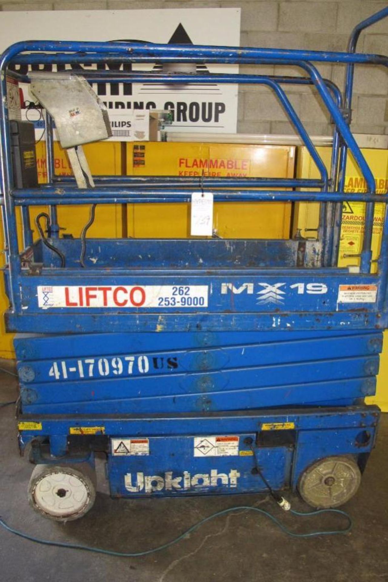 Upright Mdl. MX19, 19' Electric Scissor Lift, 19' Lift Cap. W/ Extendable Work Platform