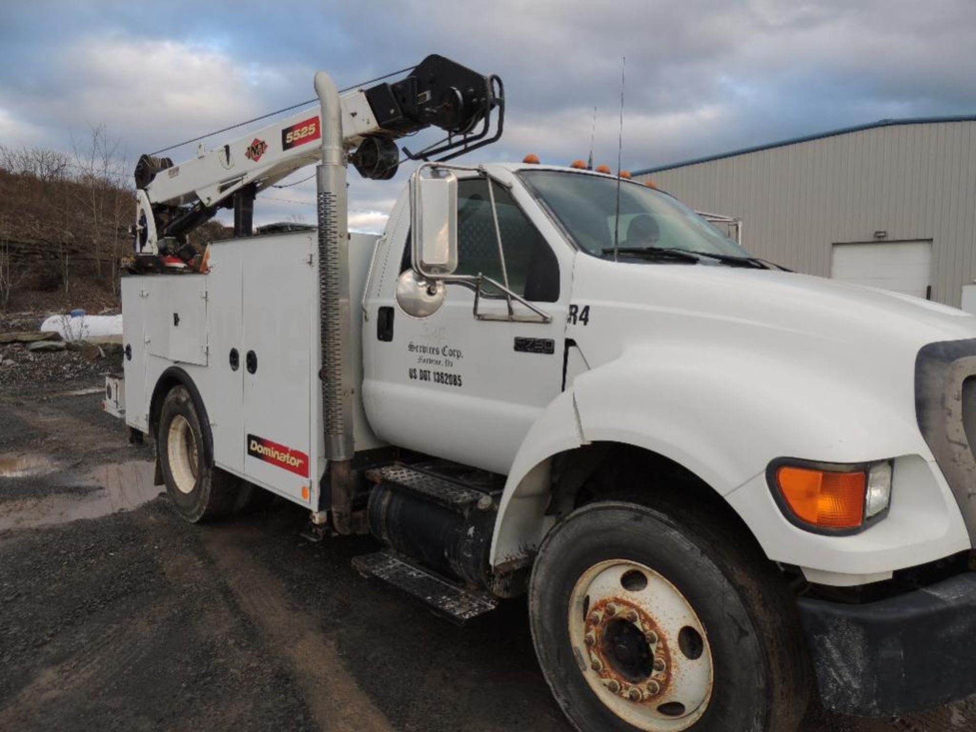 Ford F750 Service Truck, 154,935 Miles, Vin. 3FRWG7546V356749 - Image 4 of 7