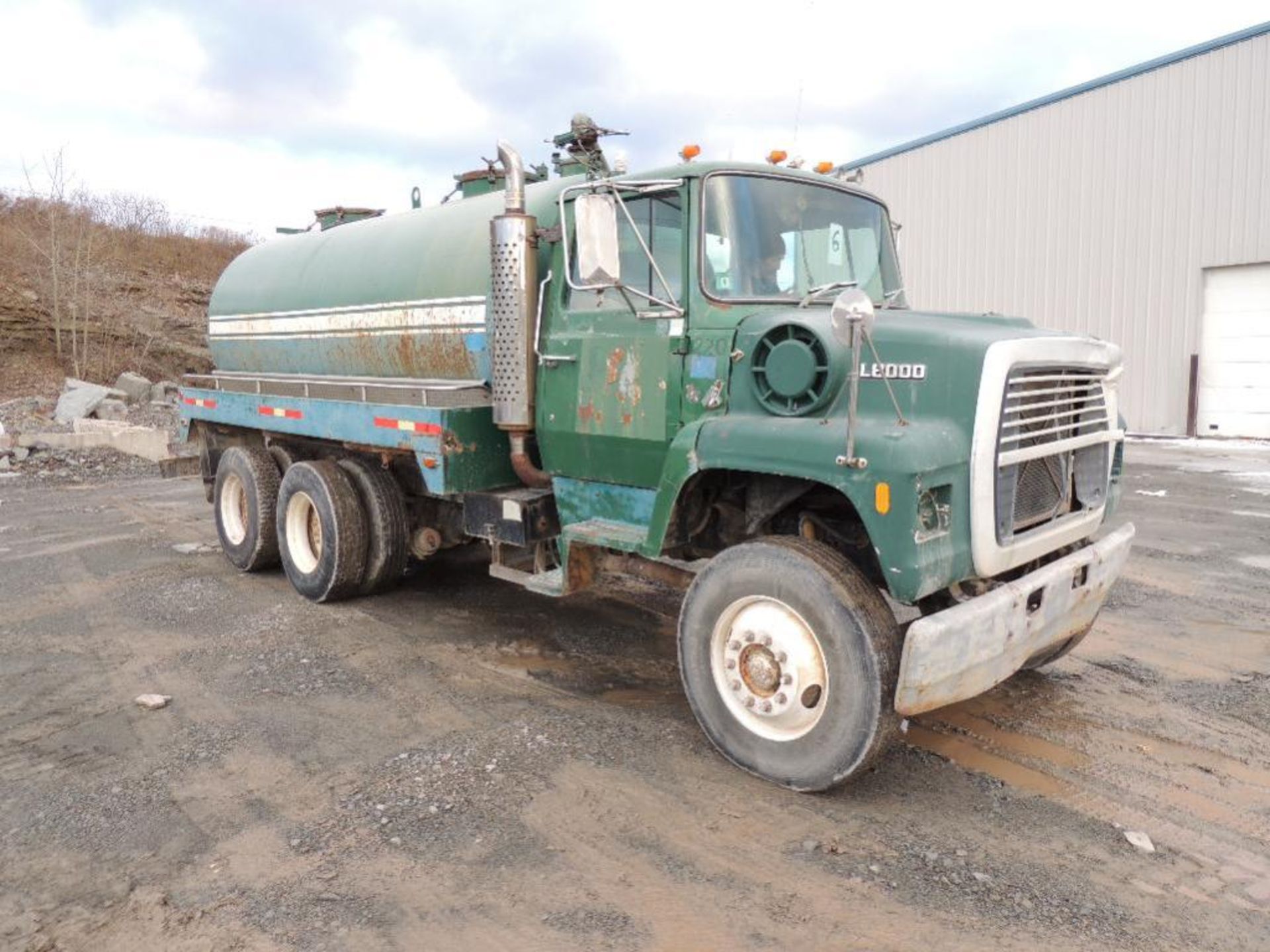 Ford L8000 Water Truck, 1988 Year, 459,222 Miles, Vin 1FDYW80UTJVA16375