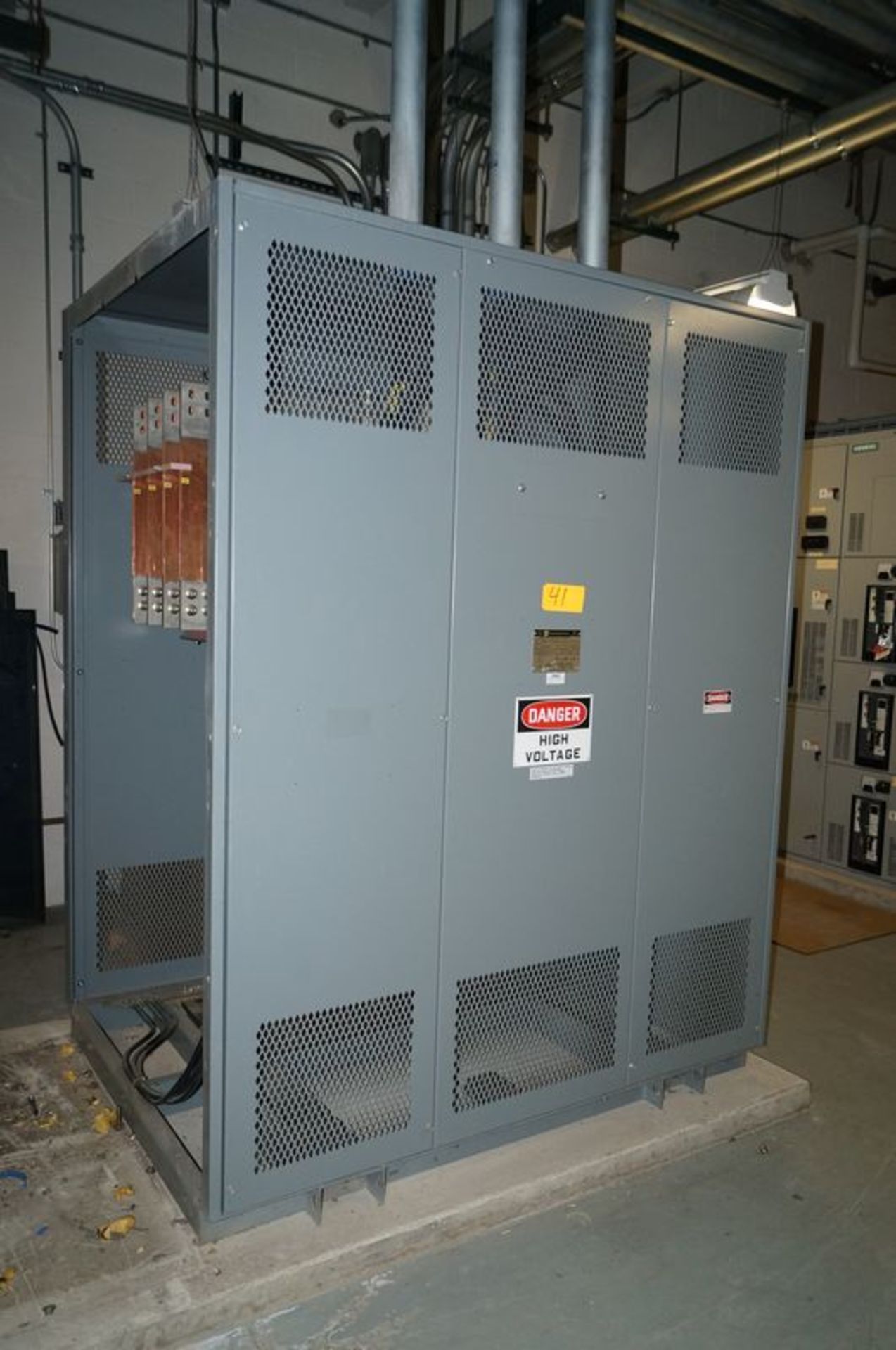 750 KVA SQUARE D SORGEL, 3 PHASE INSULATED TRANSFORMER, CLASS AA-FFA, WT 4800LBS, HZ 60, TYPE SO,