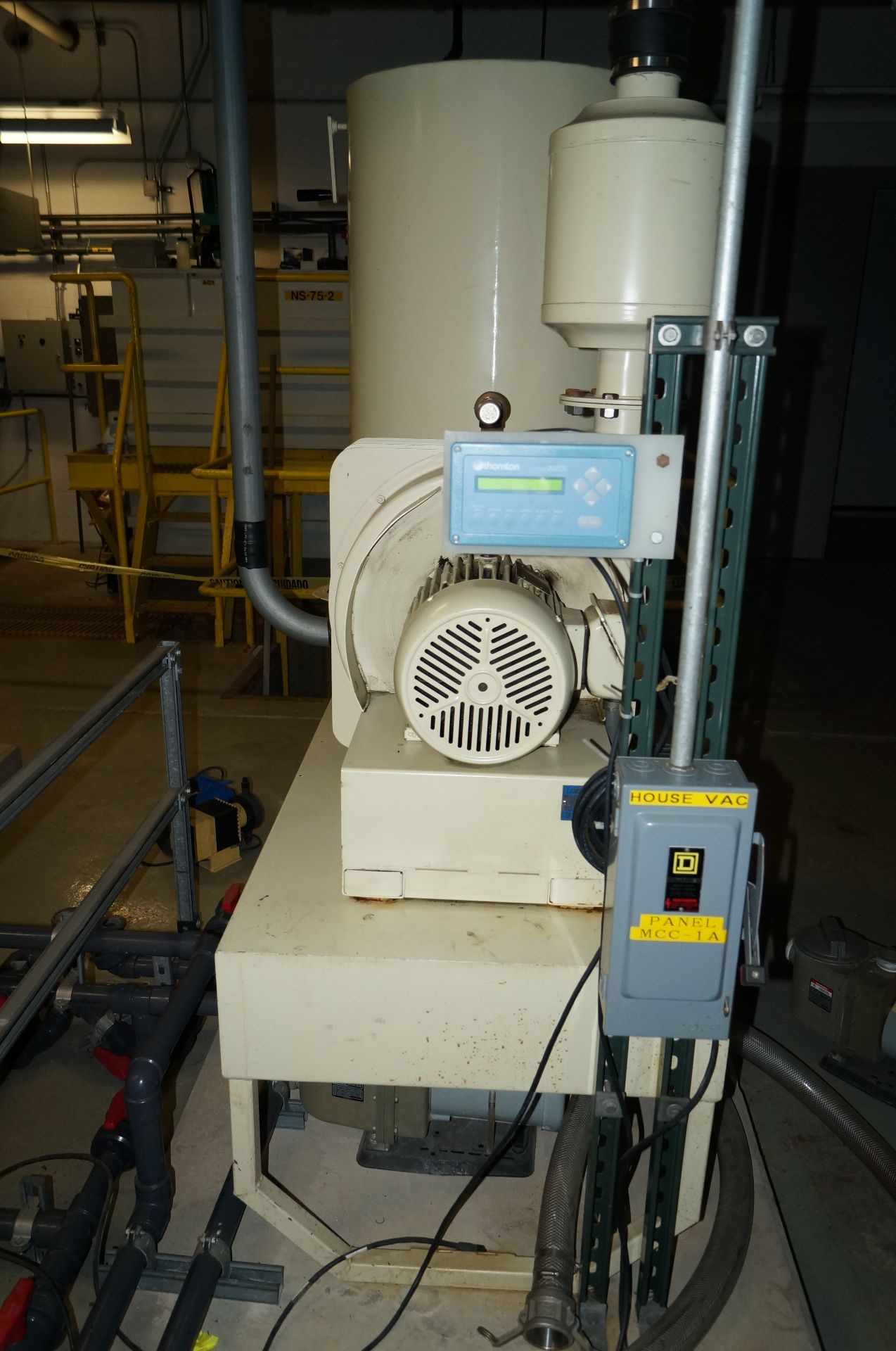 LAMSON SUPERVAC SYSTEM, MODEL - TST -610 , MULTI STAGE CENTRIFUGAL , 7 BAGS, WITH COLLECTION POT AND - Image 3 of 7