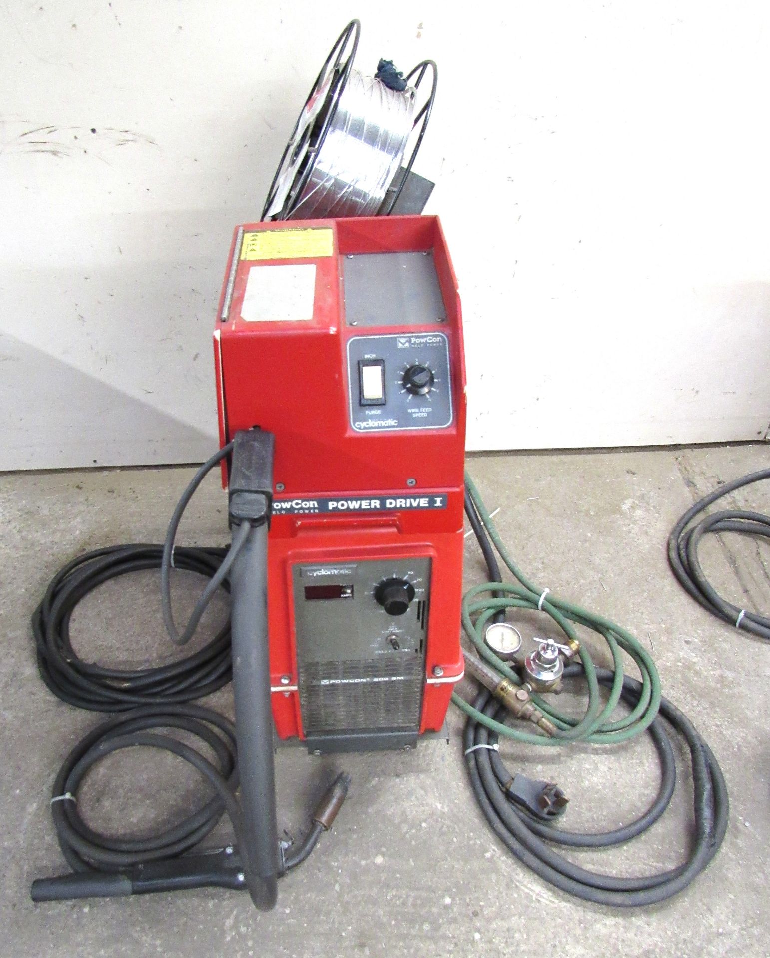 Cyclomatic Powcon 200SM Wire Feed 200 Amp Mig Welding Unit - Image 2 of 3