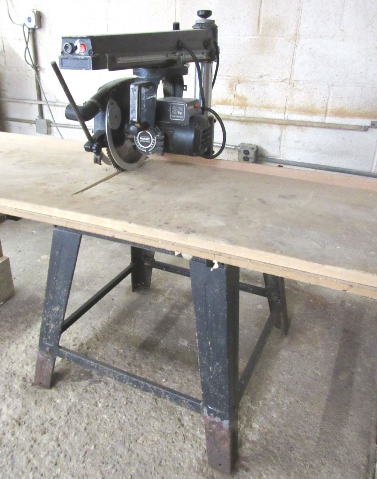 12" DeWalt Mod.7790 Radial Arm Saw - S/N 2809, 3.5 HP Motor, 3450 RPM, 120/208-240/1/60 - Image 2 of 2