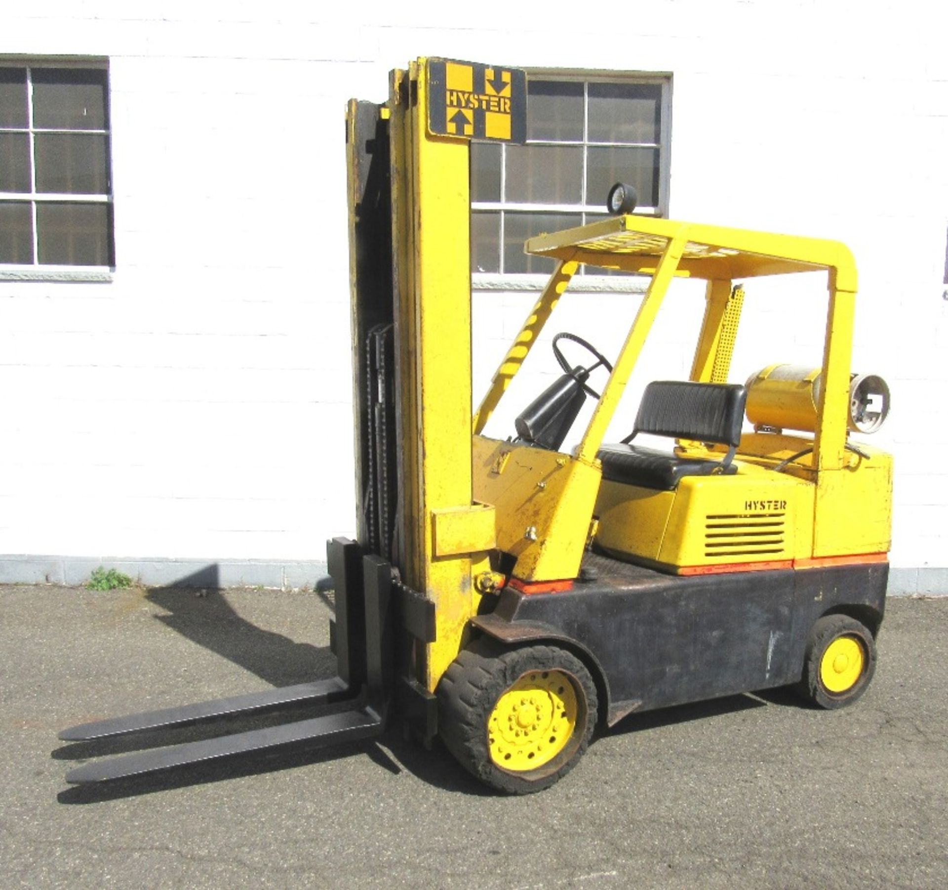 Hyster Mod.S100E 10,000 Lb. Propane Forklift